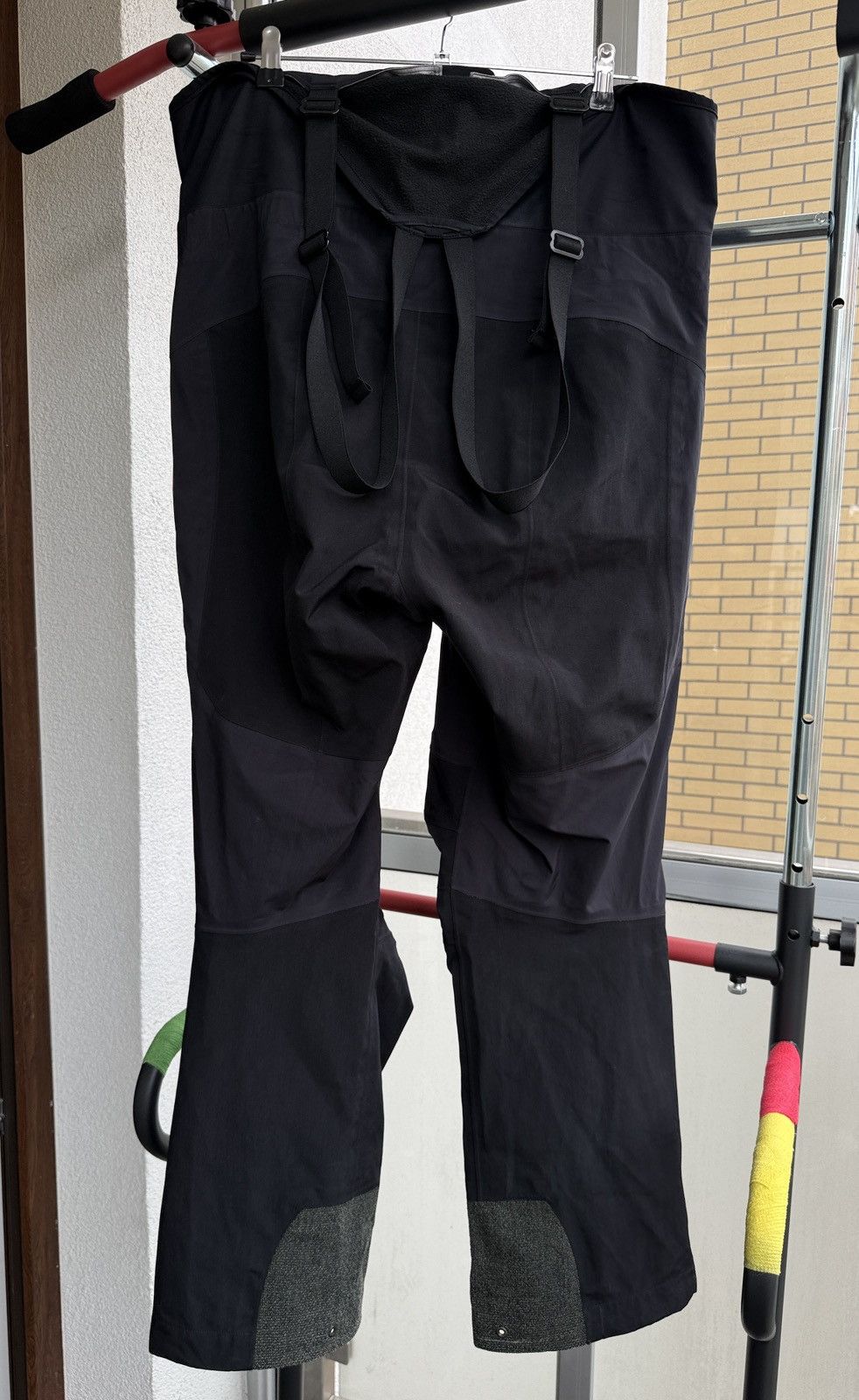 Arc'teryx Arcteryx Gore Tex XCR Bib Pants Black Ski Snowboard Outdoor Size US 34 / EU 50 - 9 Thumbnail