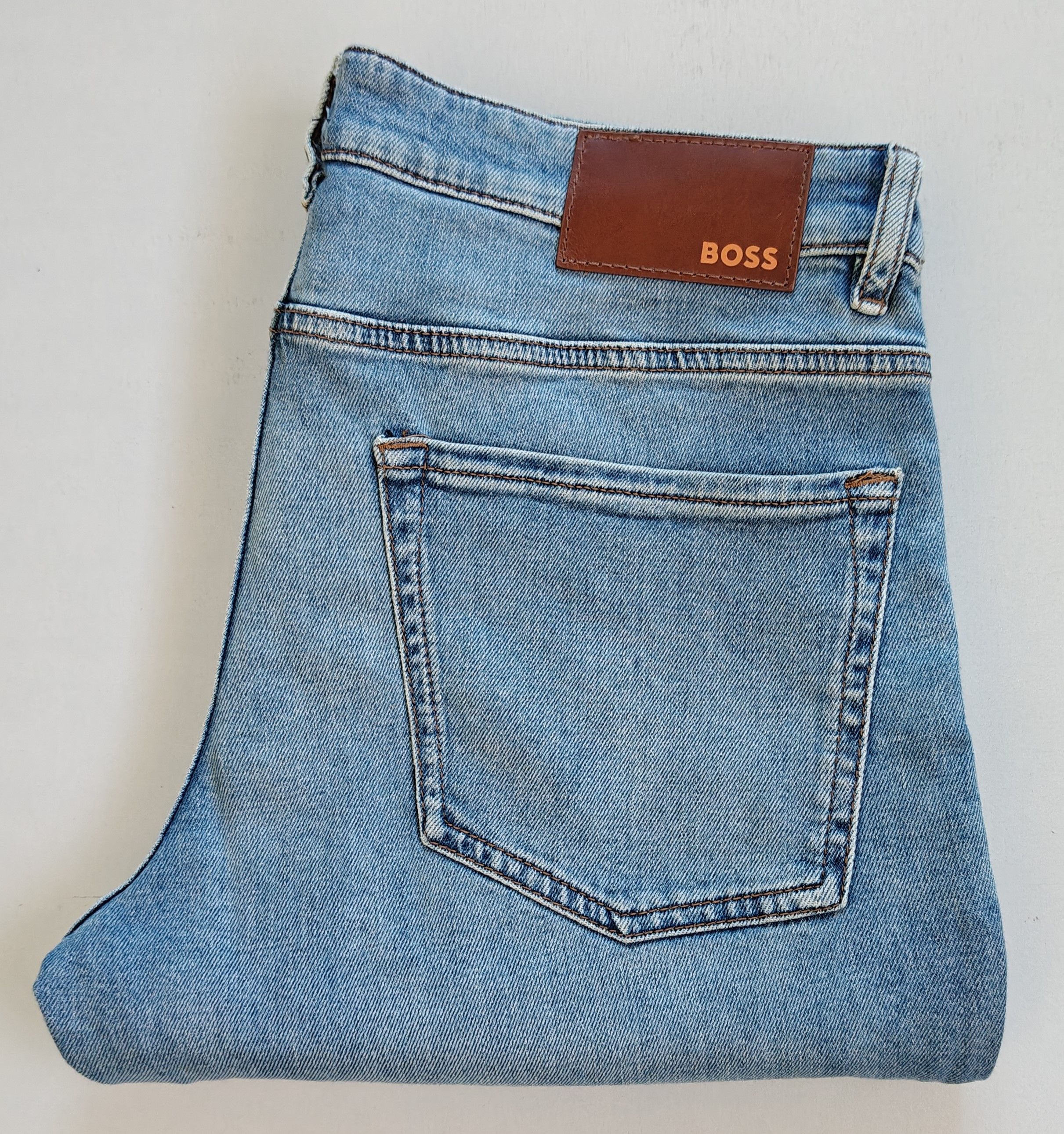 Hugo Boss HUGO BOSS RE.MAINE Regular fit Jeans Free Shipping T/6107 Size US 33 - 1 Thumbnail