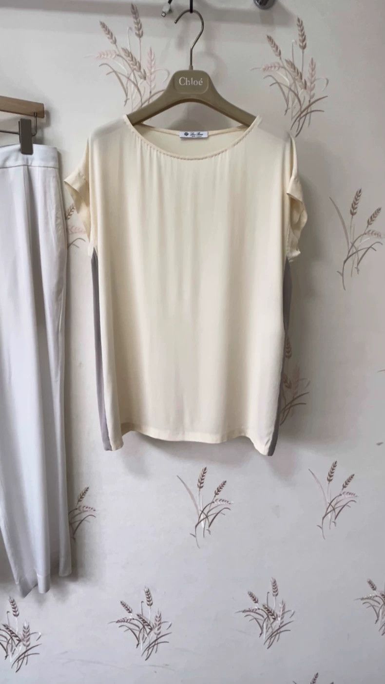 Loro Piana LORO PIANA Cream silk short-sleeved top Size M / US 6-8 / IT 42-44 - 1 Thumbnail