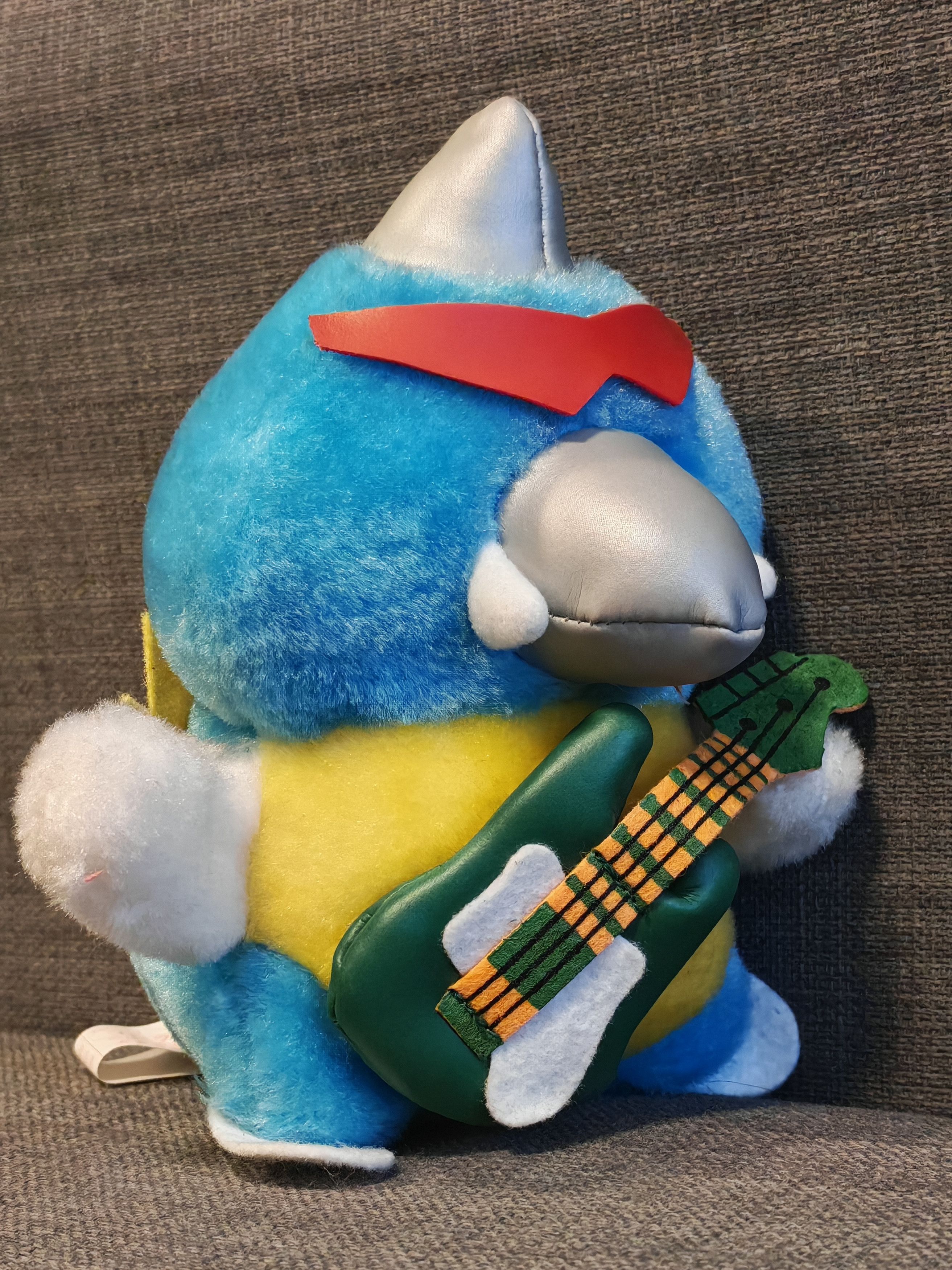 Vintage Vintage Godzilla Live Guitar Gigan Banpresto '93 Plush Japan Size ONE SIZE - 8 Thumbnail