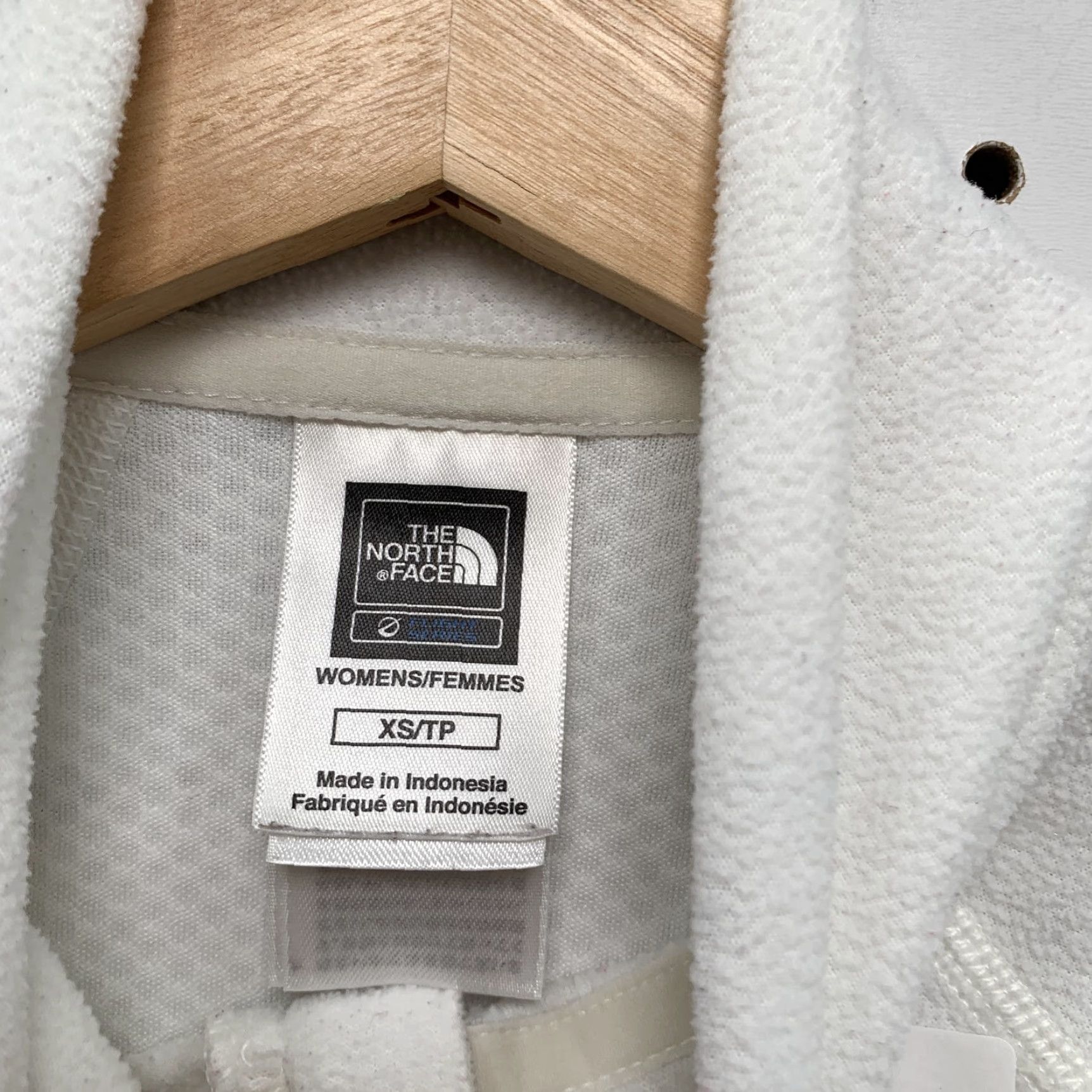 The North Face VINTAGE The North Face Sweatshirt Fleece 1/2 Zip Pullover Womens XS White Long Sleeve Adult Womens XS White The North Face Mens Womens Boys Girls Size XS / US 0-2 / IT 36-38 - 5 Thumbnail