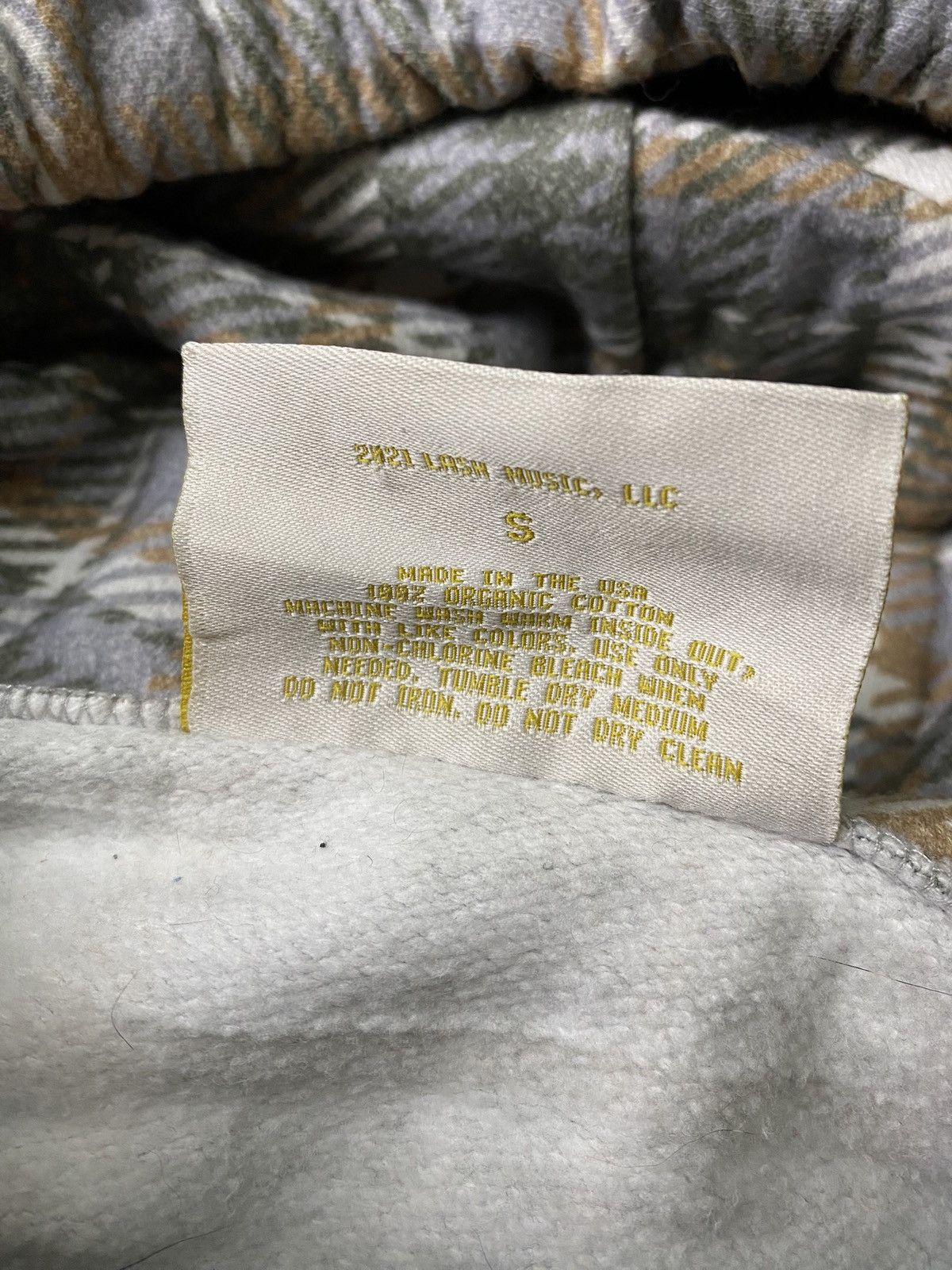 Band Tees HAPPIER THAN EVER PLAID HOODIE. Size US S / EU 44-46 / 1 - 9 Thumbnail