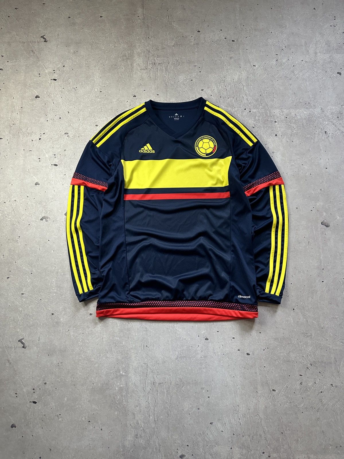 Adidas Colombia Away 2015-16 Football Shirt Jersey Adidas Long Size US M / EU 48-50 / 2 - 8 Thumbnail