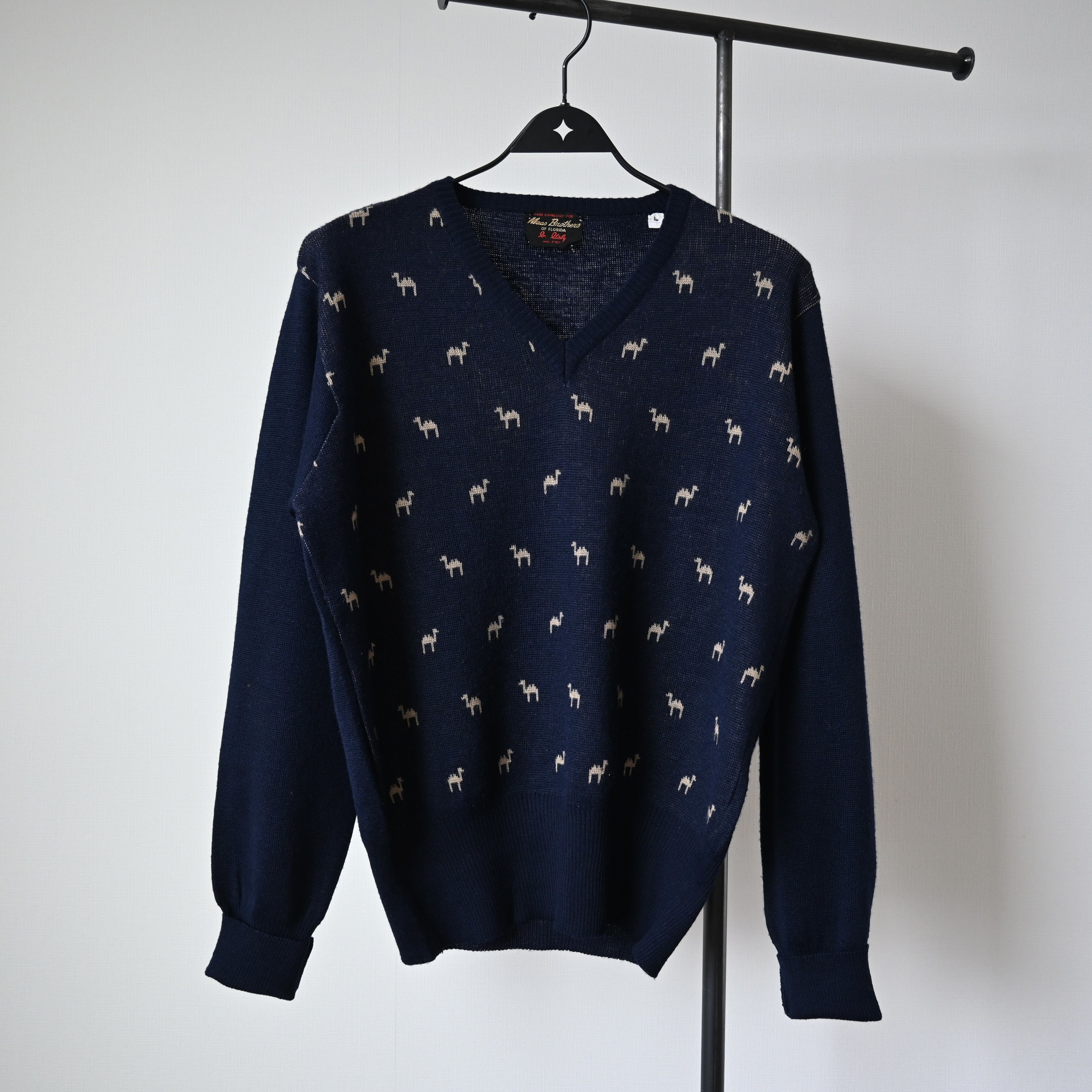 Vintage VTG 1980s Maas Bros camel jacquard sweater made in Italy Size US L / EU 52-54 / 3 - 2 Thumbnail