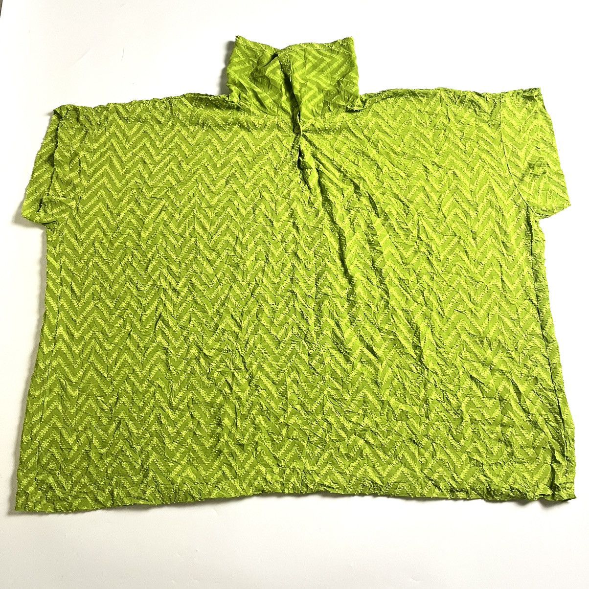 Issey Miyake Issey Miyake Me Tops Blouses 🔥 Size ONE SIZE - 1 Thumbnail