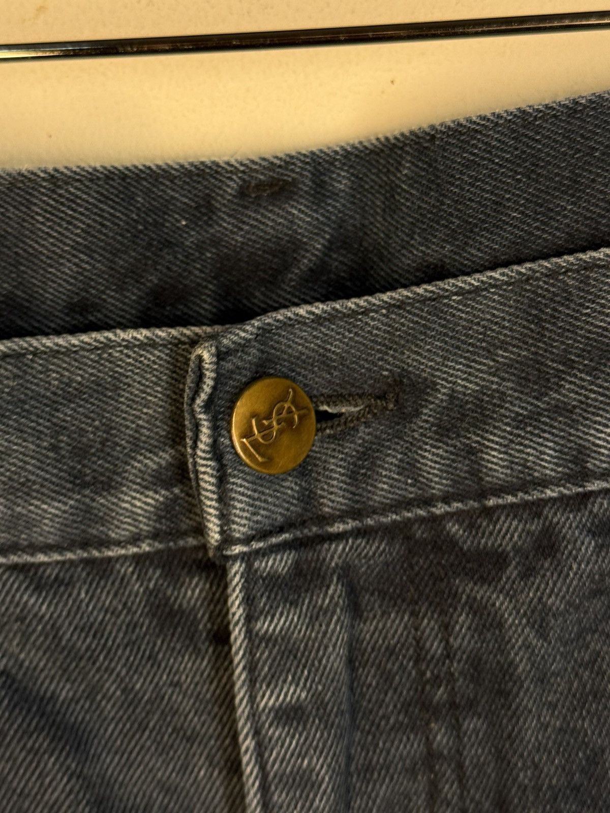 Yves Saint Laurent 90s 34x34 Vintage YSL Jeans Denim Pants Metal Logo Selvedge Size US 34 / EU 50 - 6 Thumbnail