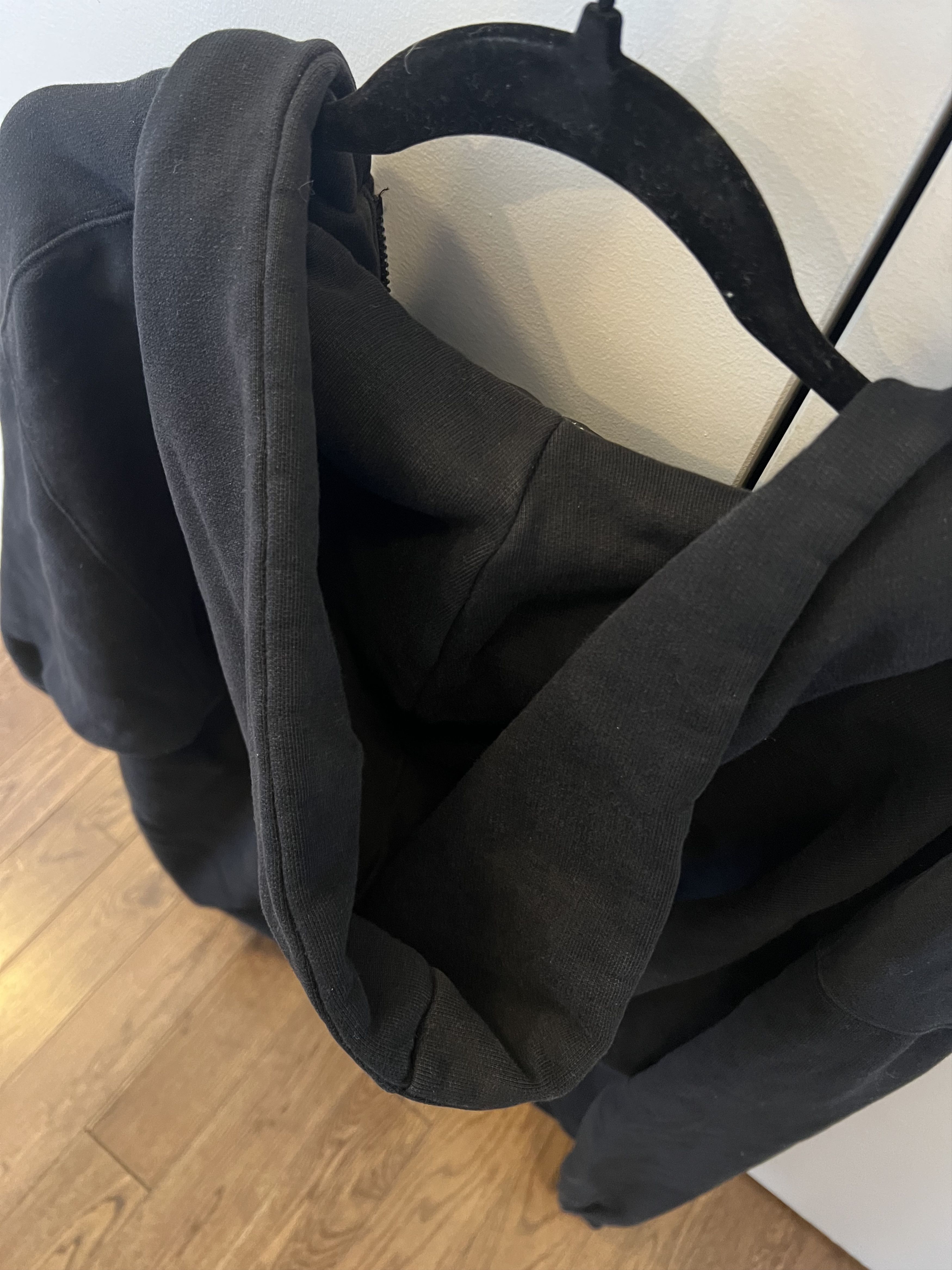 Givenchy Givenchy / Vintage Black Slim Hoodie Size US M / EU 48-50 / 2 - 4 Thumbnail