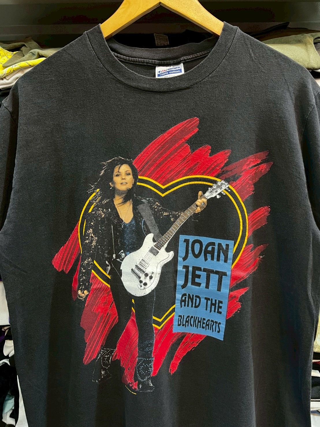 Band Tees Joan Jett 1990’s vintage tee Size US L / EU 52-54 / 3 - 2 Thumbnail