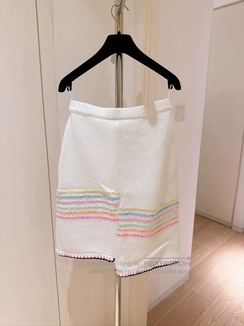 Chanel Chanel 24S Spring and Summer Rainbow Striped Irregular Kni Size 24" / US 00 / IT 34 - 2 Thumbnail