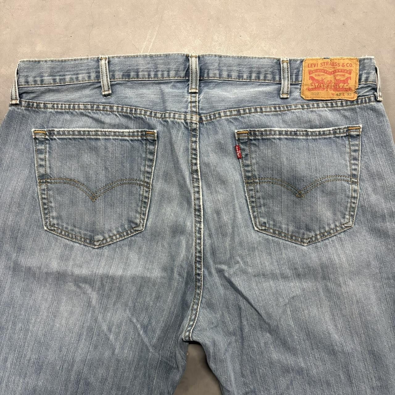 Levi's Crazy Vintage Y2K/2000s Levis Baggy Light Blue Blue Wash 559 Denim Jeans! Size US 42 / EU 58 - 7 Thumbnail