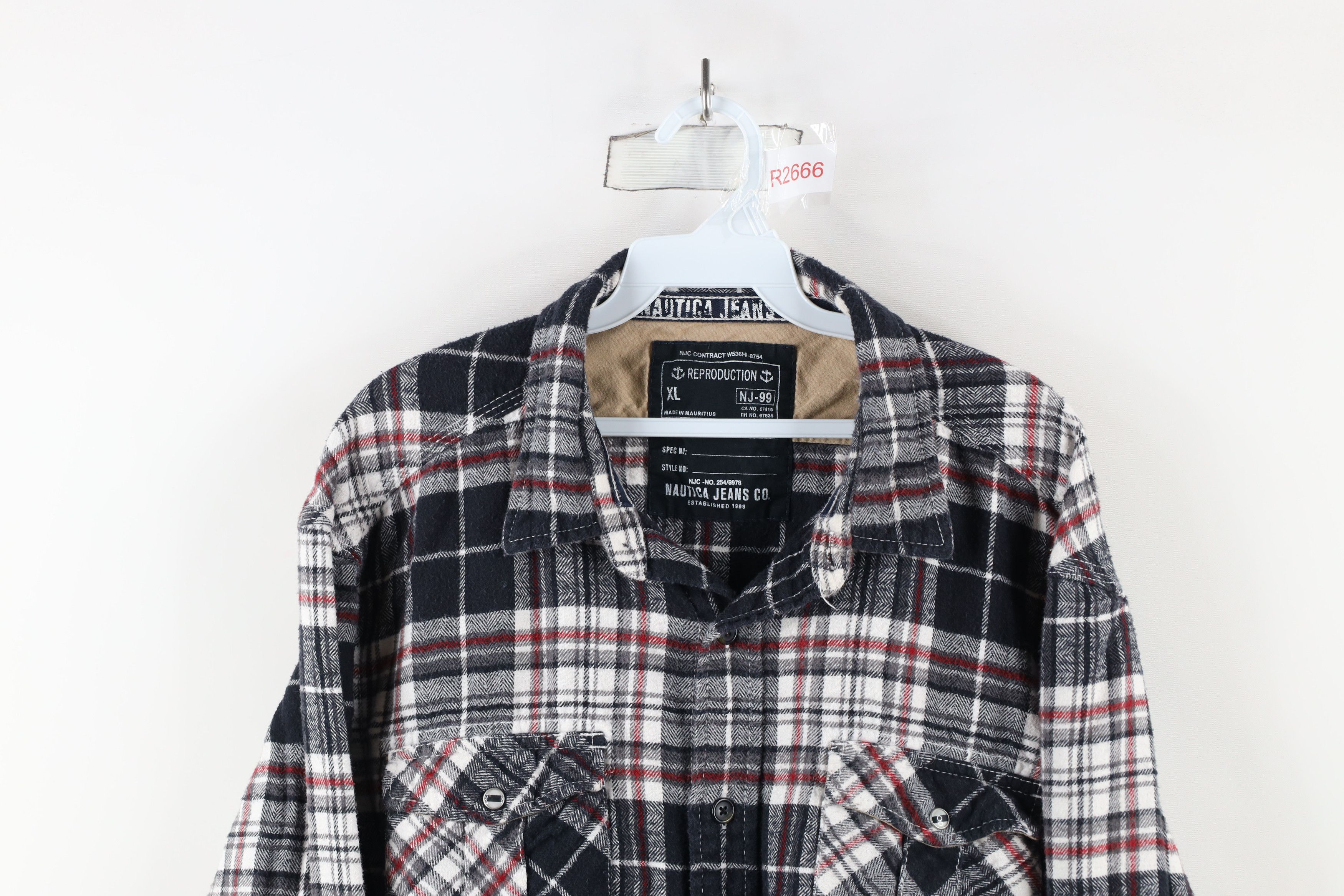 Nautica × Vintage Vintage 90s Nautica CPO Naval Flannel Button Shirt Plaid Size US XL / EU 56 / 4 - 2 Thumbnail
