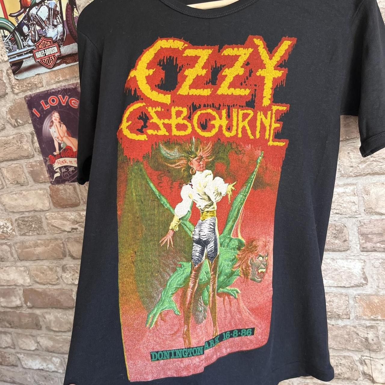 Band Tees 80s Ozzy Osbourne Vintage band tee Size US L / EU 52-54 / 3 - 4 Thumbnail