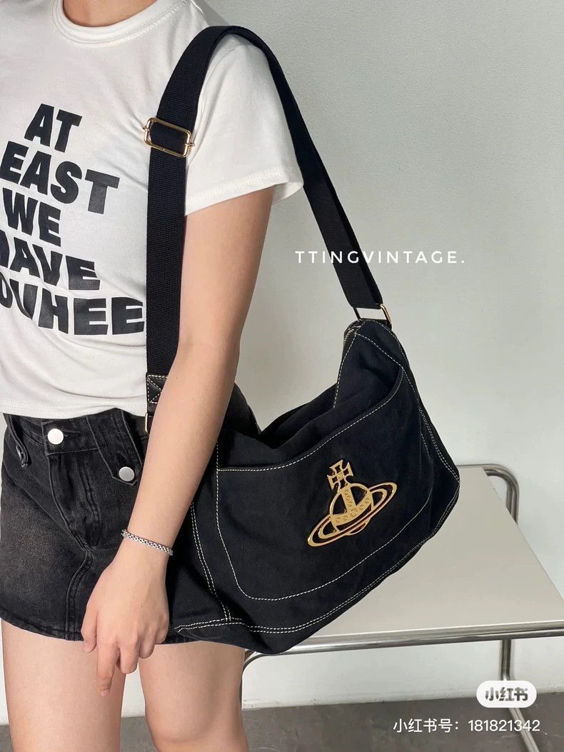 Vivienne Westwood Vivienne Westwood size os Littered with a bag of canvas mai Size ONE SIZE - 6 Thumbnail