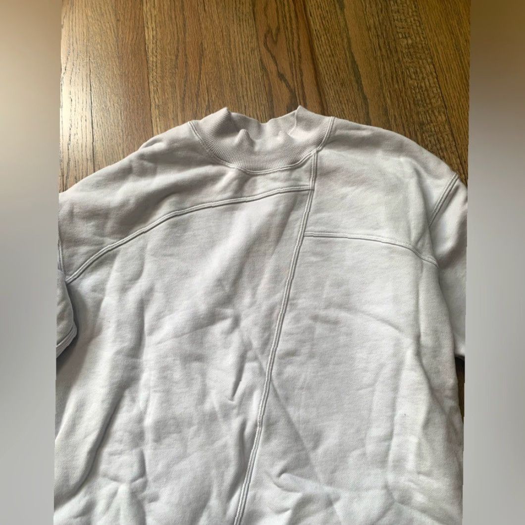 Lululemon Lululemon broken beats sweater dress XS alpine white Women Pullover Regular White Dress XS Women Lululemon alpine white broken beats sweater dress Size XS / US 0-2 / IT 36-38 - 6 Thumbnail
