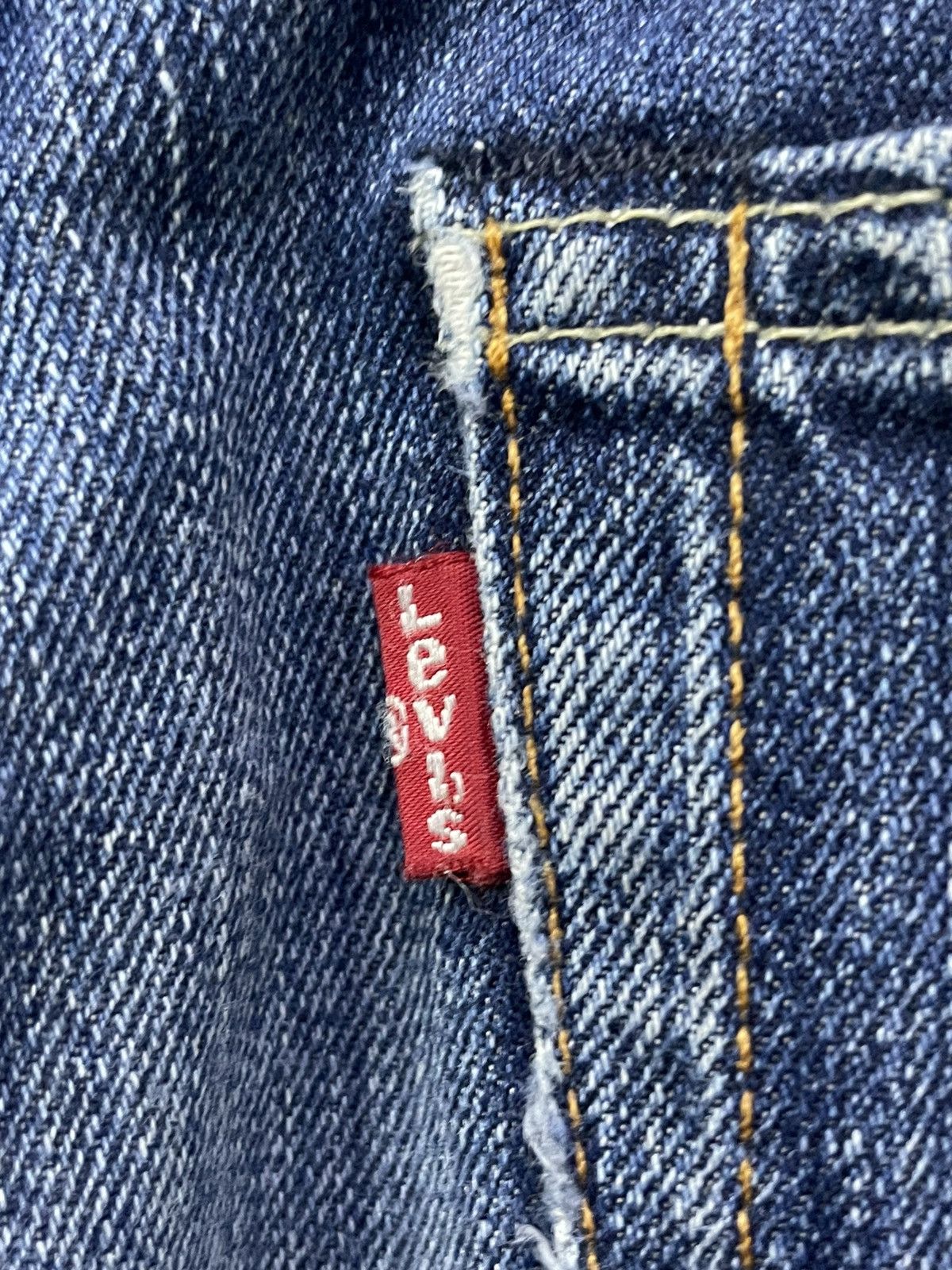 Levi's × Vintage Vintage Levis 505 Distressed Blue Wash Jeans Size US 33 - 15 Thumbnail