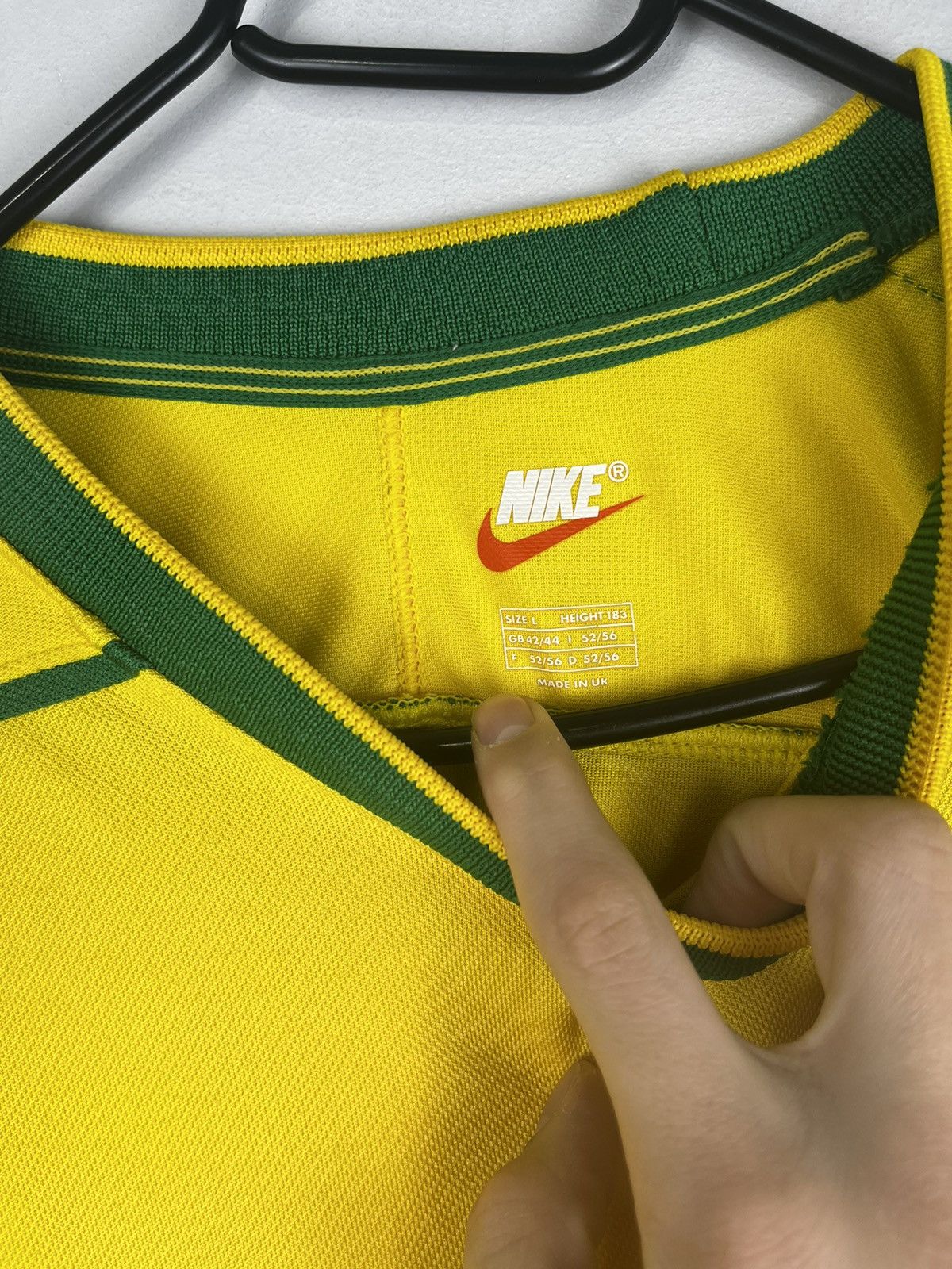 Nike × Vintage 90s Nike Brazil 1998 home Jersey Size US L / EU 52-54 / 3 - 7 Thumbnail