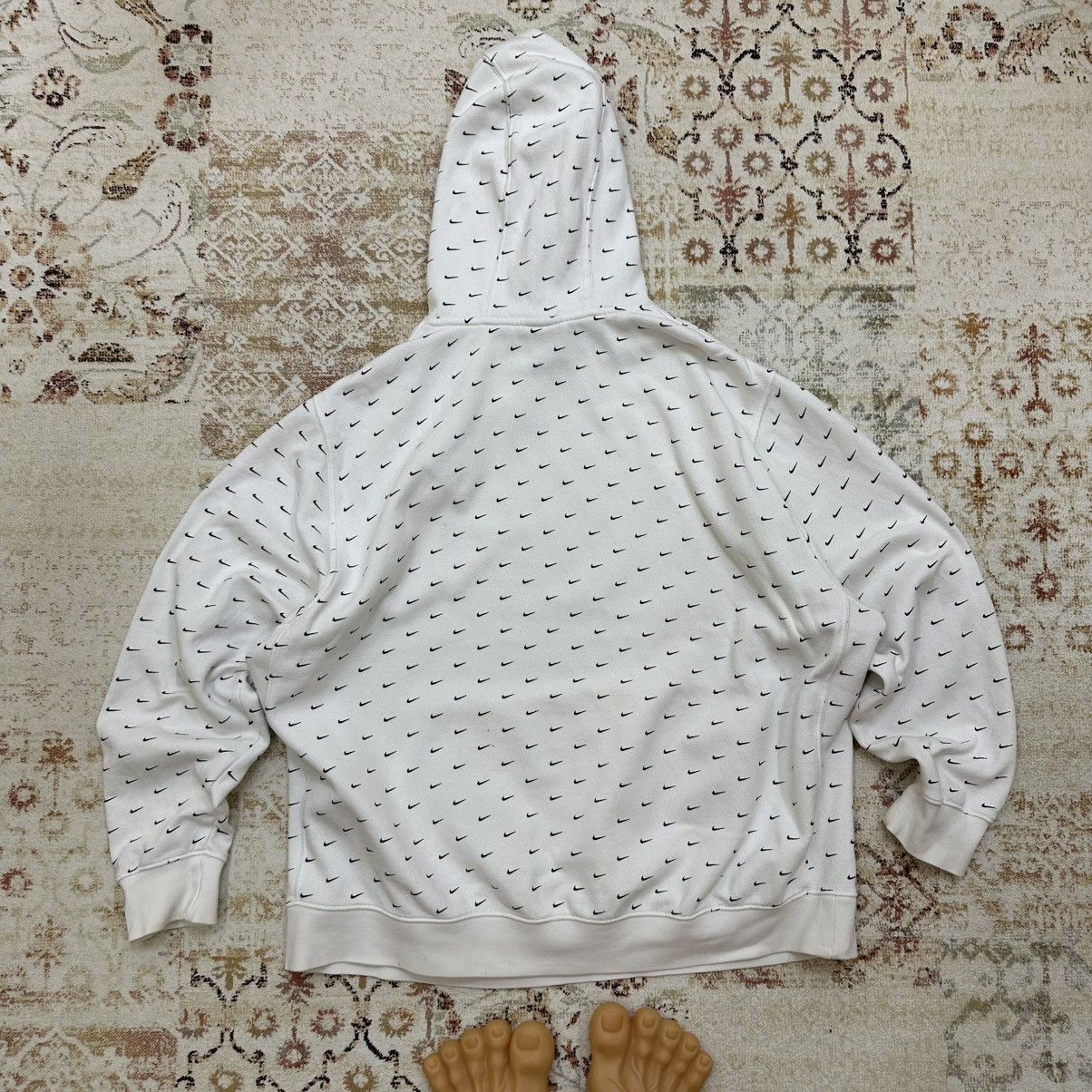 Nike Vintage Nike Hoodie Overprinted Monogram Logo Y2K 00s USA Size US XXL / EU 58 / 5 - 2 Thumbnail