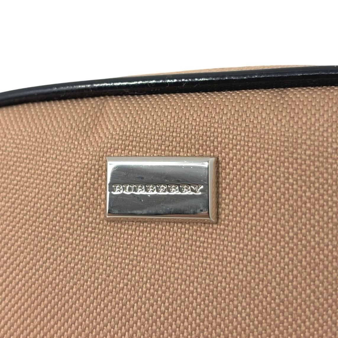 Burberry Burberry Travel Pouch / Handkerchief Set Size ONE SIZE - 3 Thumbnail
