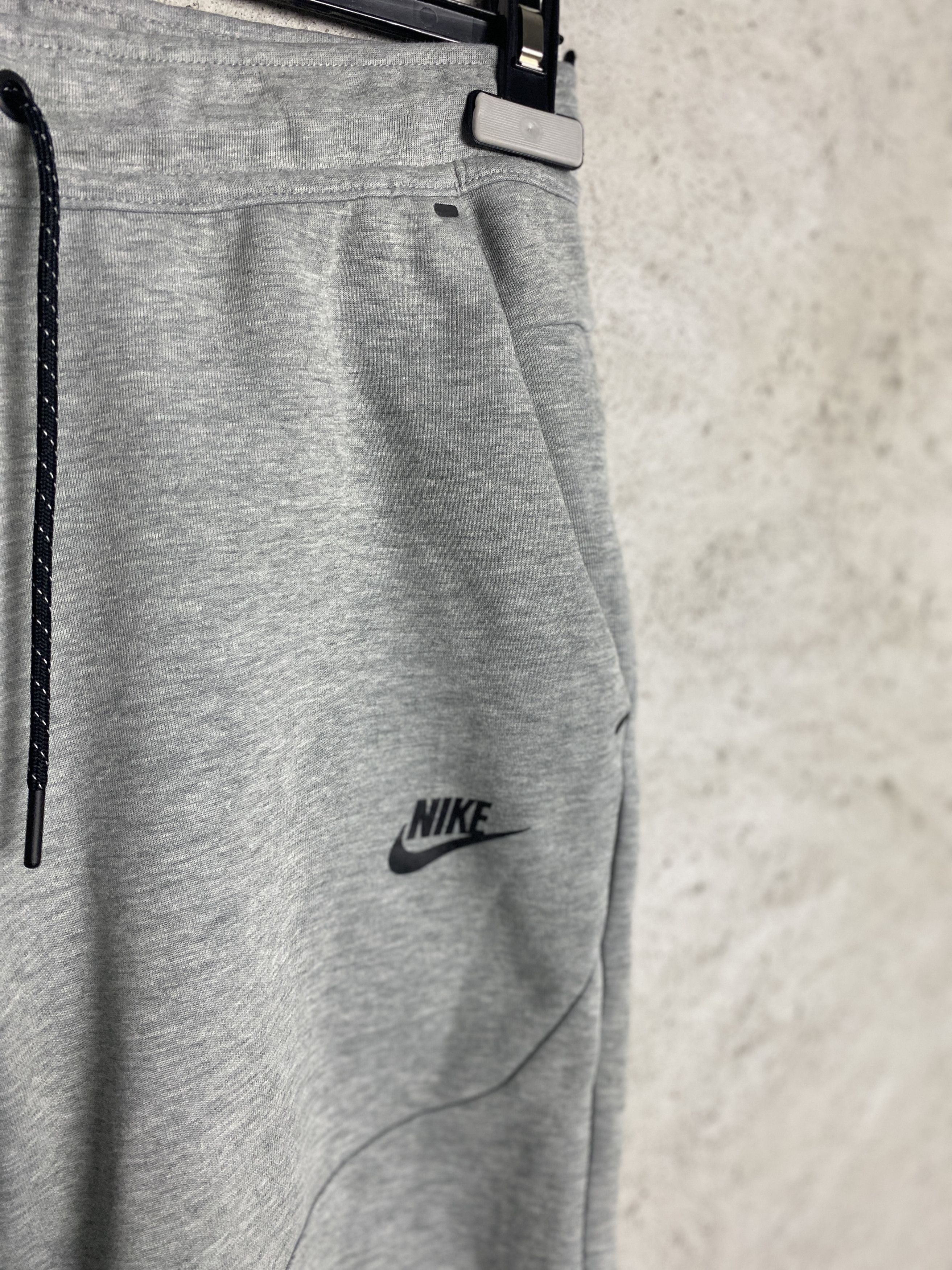 Nike Nike tech fleece SET zip-up hoodie sweatpants drill Size US S / EU 44-46 / 1 - 9 Thumbnail