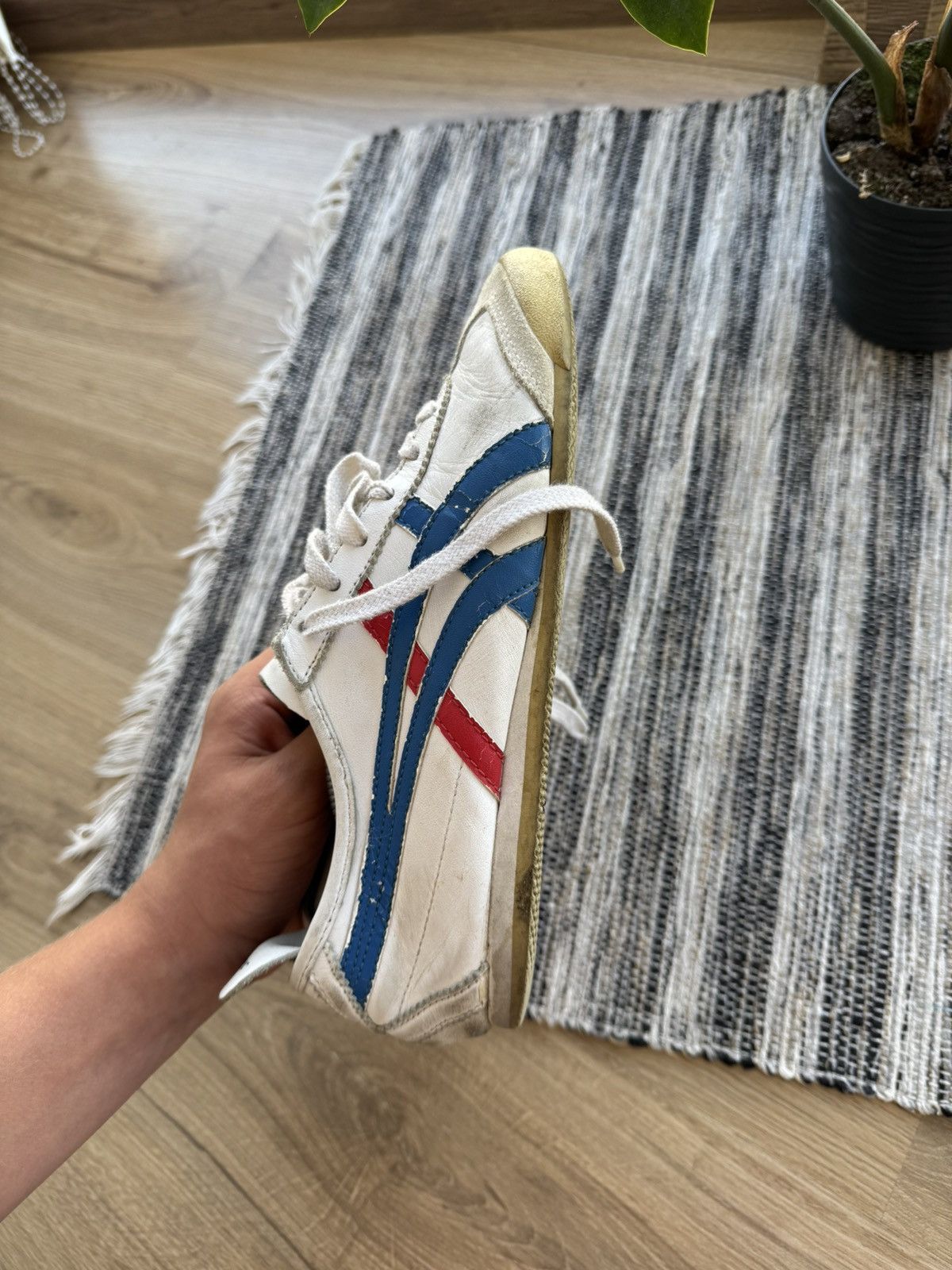 Asics Asics Onitsuka Tiger Mexico 66 Vintage Leather White shoes Size US 9 / IT 39 - 11 Thumbnail
