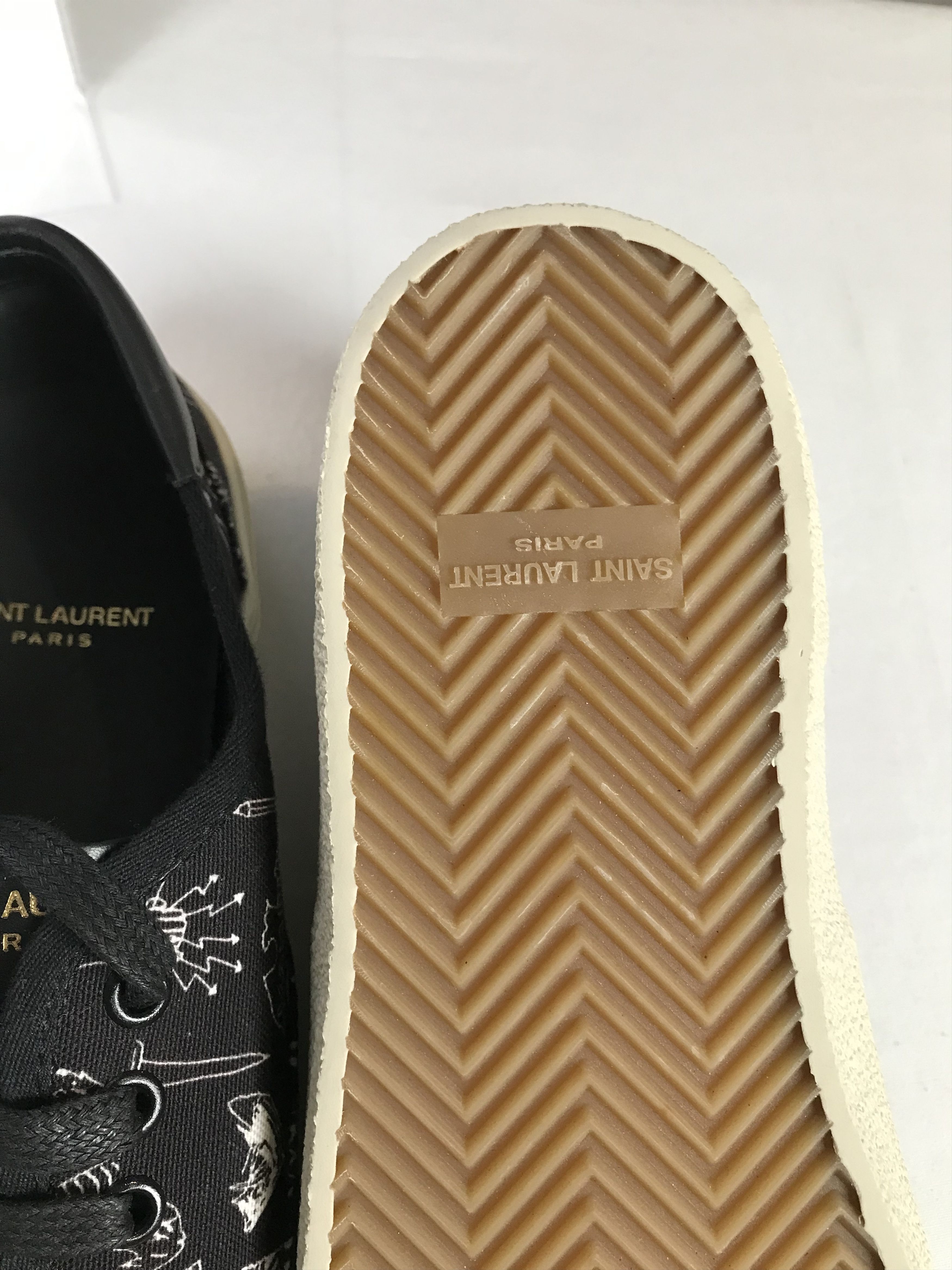 Saint Laurent Paris Saint Laurent Black Low Top Sneaker Size US 10 / EU 43 - 7 Thumbnail