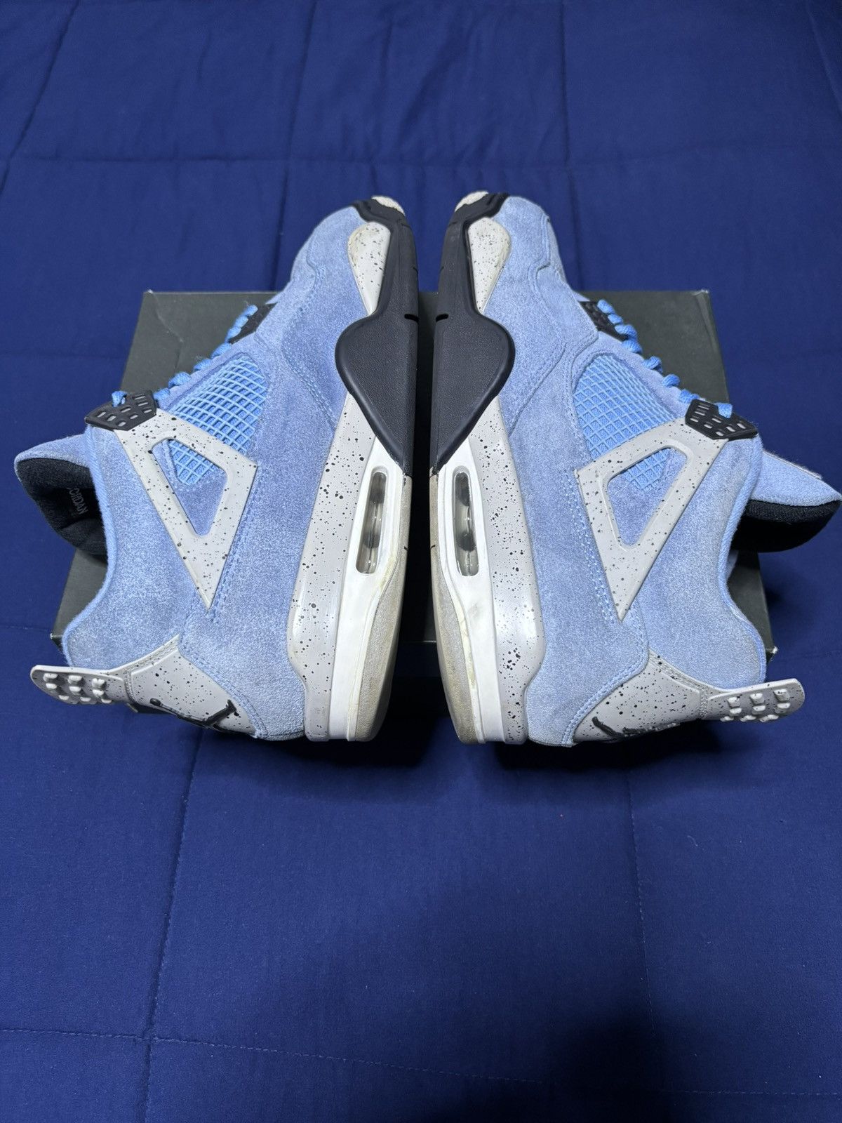 Jordan Brand Jordan 4 Retro University Blue 2021 Size 12 Size US 12 / EU 45 - 2 Thumbnail