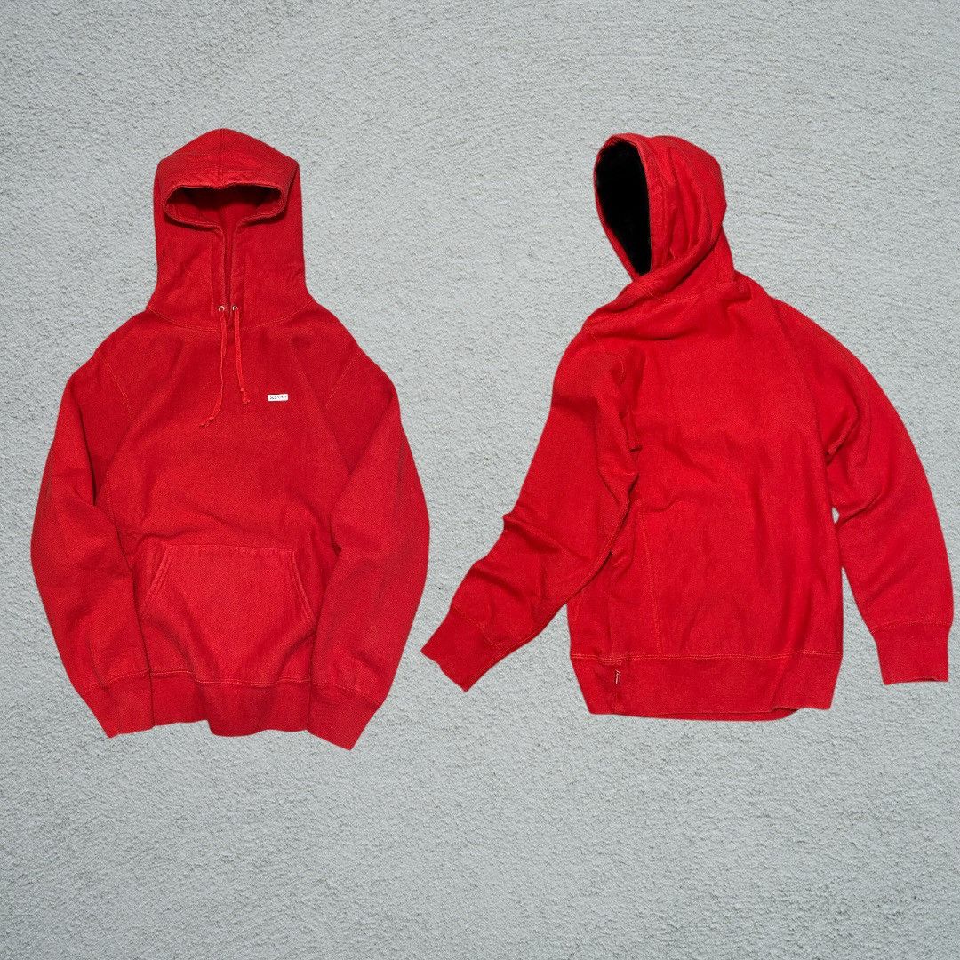 Supreme FW16 SUPREME 3M REFLECTIVE SMAL LOGO HOODIE Size US M / EU 48-50 / 2 - 3 Thumbnail