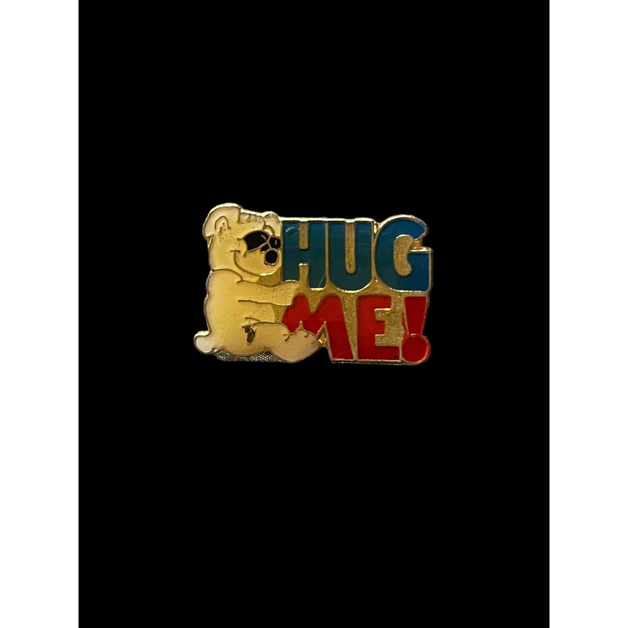 Jewelry Vintage Hug Me Teddy Bear Enamel Brooch Pin Size ONE SIZE - 1 Thumbnail