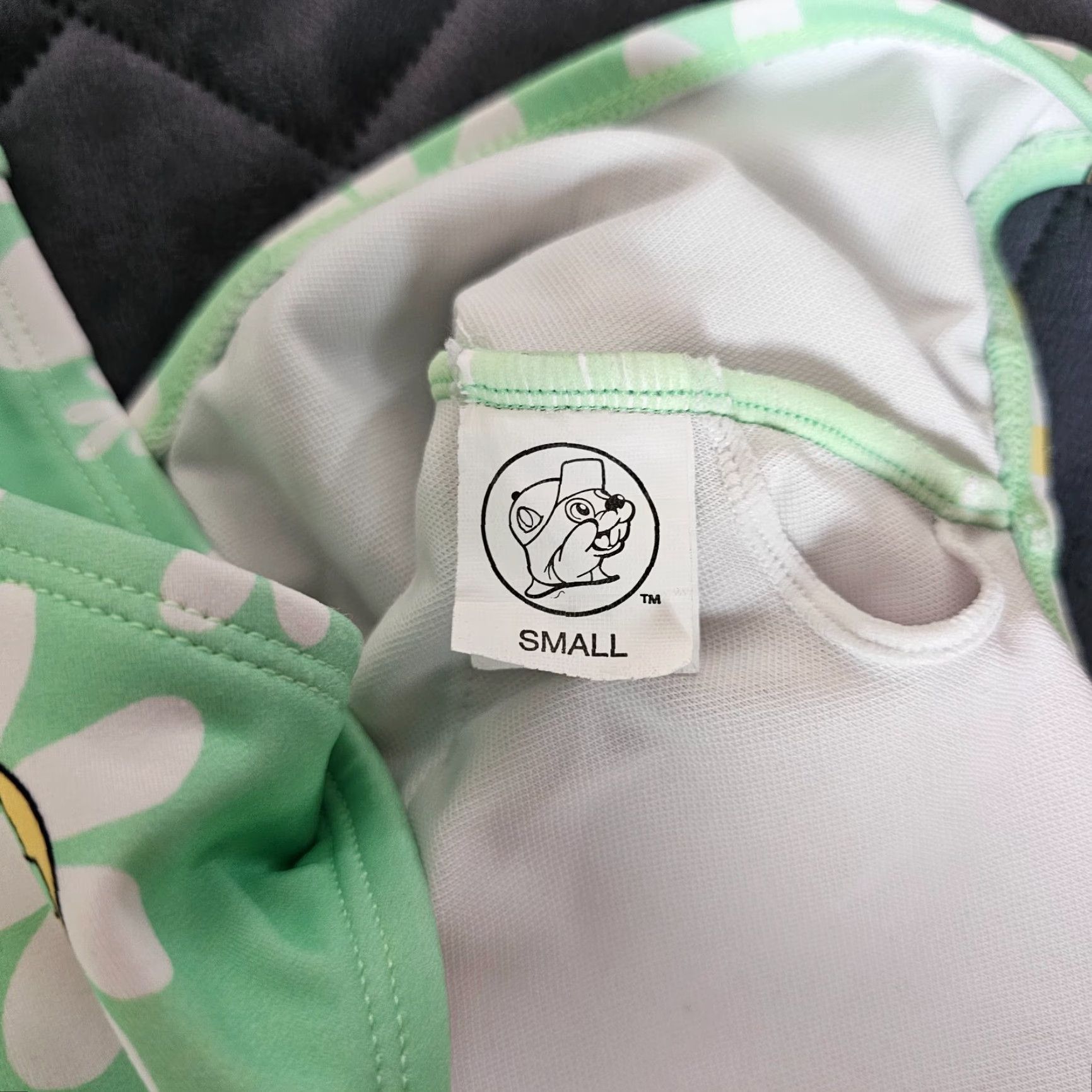 Logo 7 VINTAGE Buc-ee’s Beaver Logo Floral One-Piece Swimsuit Women Size S Green Neo­n Neon Pool Suit Ladies S Size ONE SIZE - 2 Thumbnail