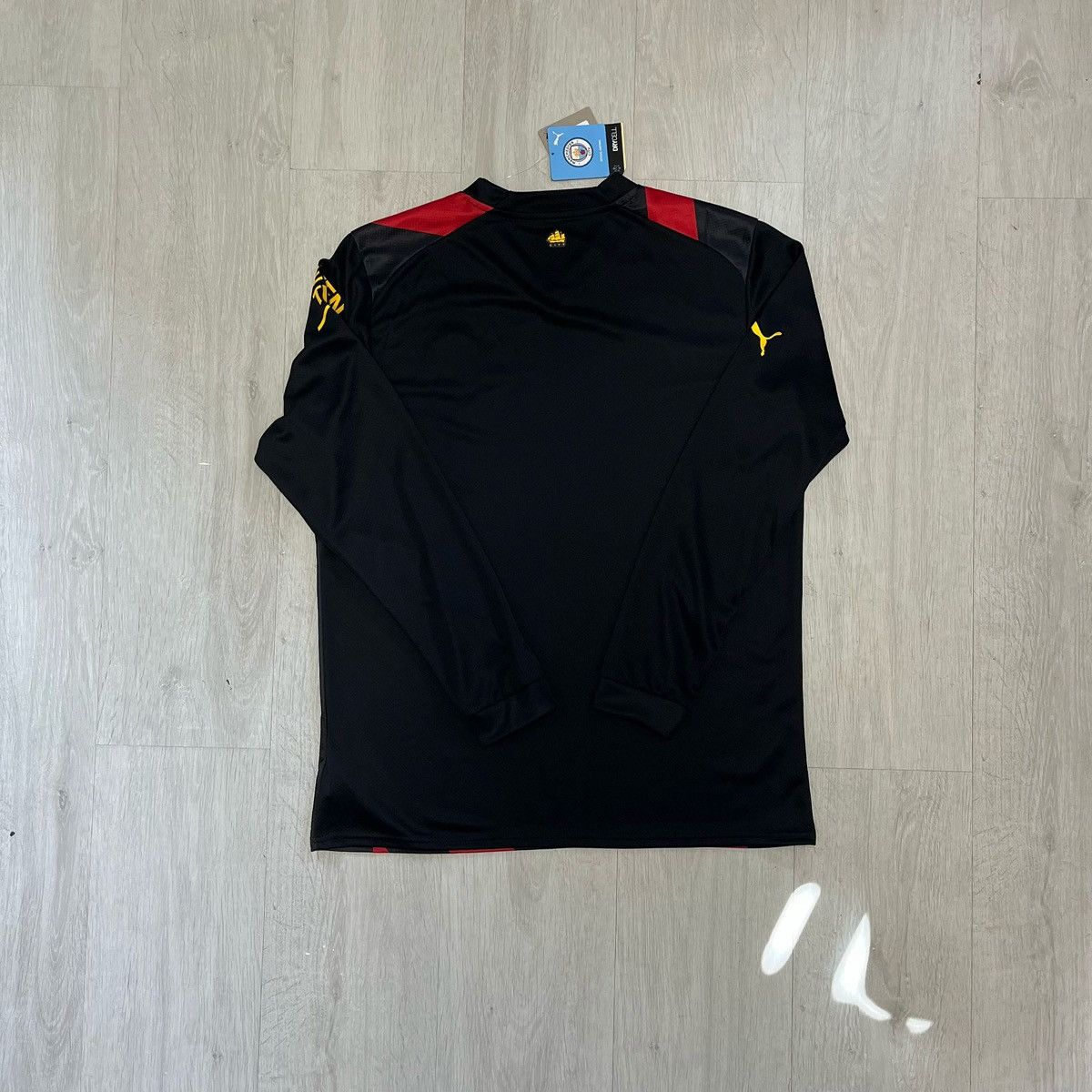 Puma Manchester city 2022/2023 away longsleeve BNWT Size US L / EU 52-54 / 3 - 6 Thumbnail