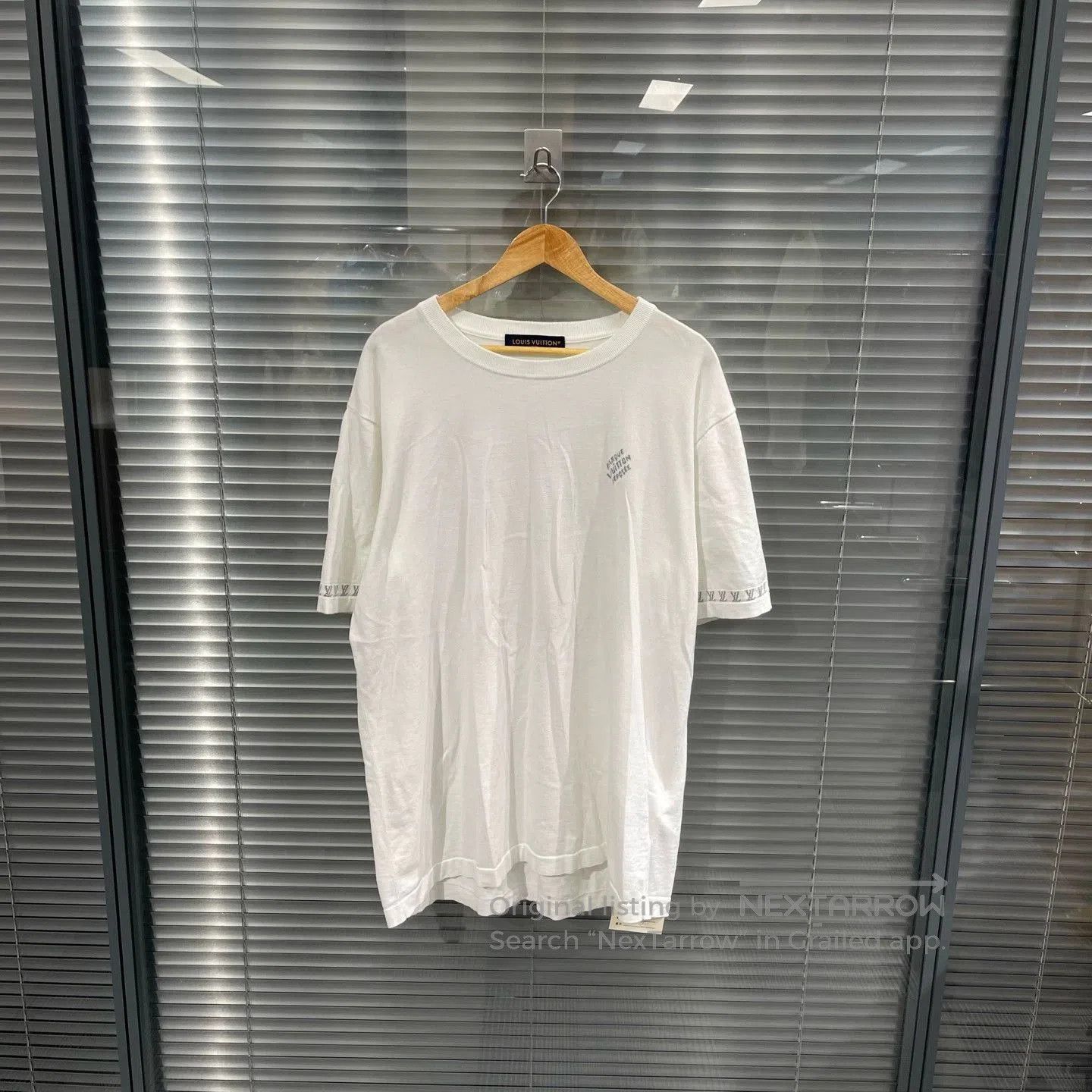 Louis Vuitton White Short. Size US XXL / EU 58 / 5 - 1 Thumbnail