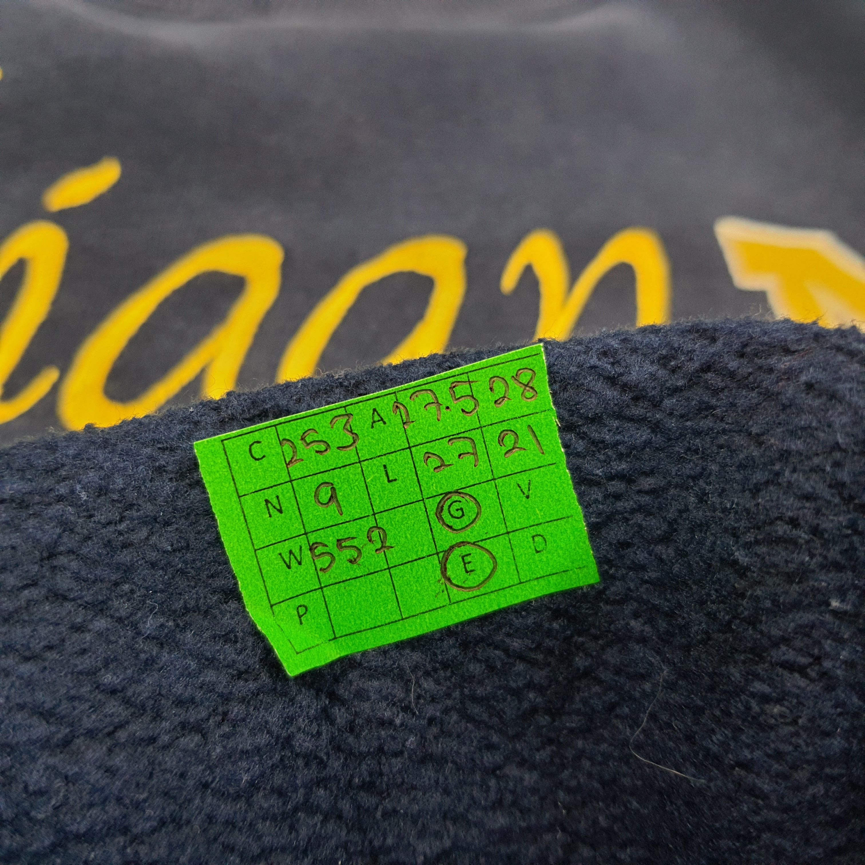 Champs Sport Vintage NFL Michigan Wolverines Football Sweatshirt C253N9 Size US XXL / EU 58 / 5 - 7 Thumbnail