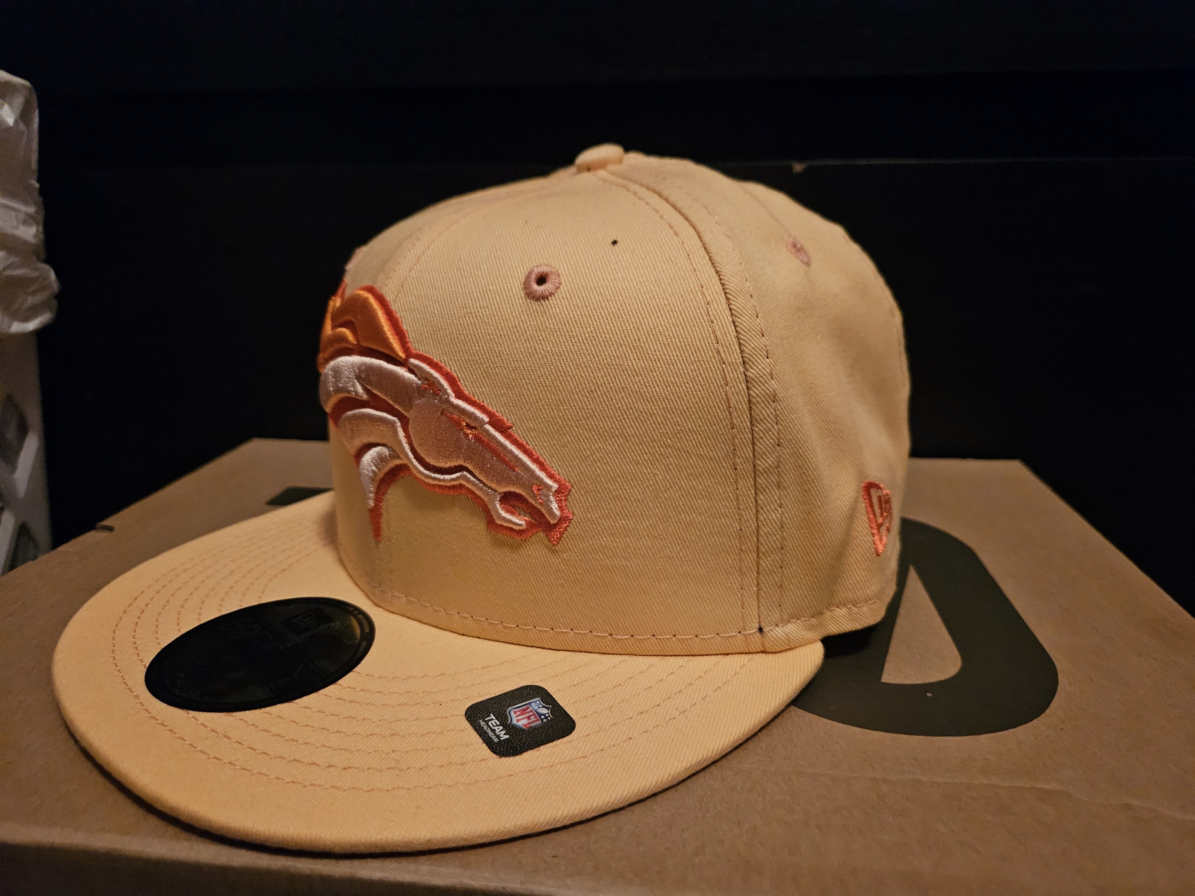 New Era Denver Broncos Hat 7 1/4 Size 34 - 4 Thumbnail
