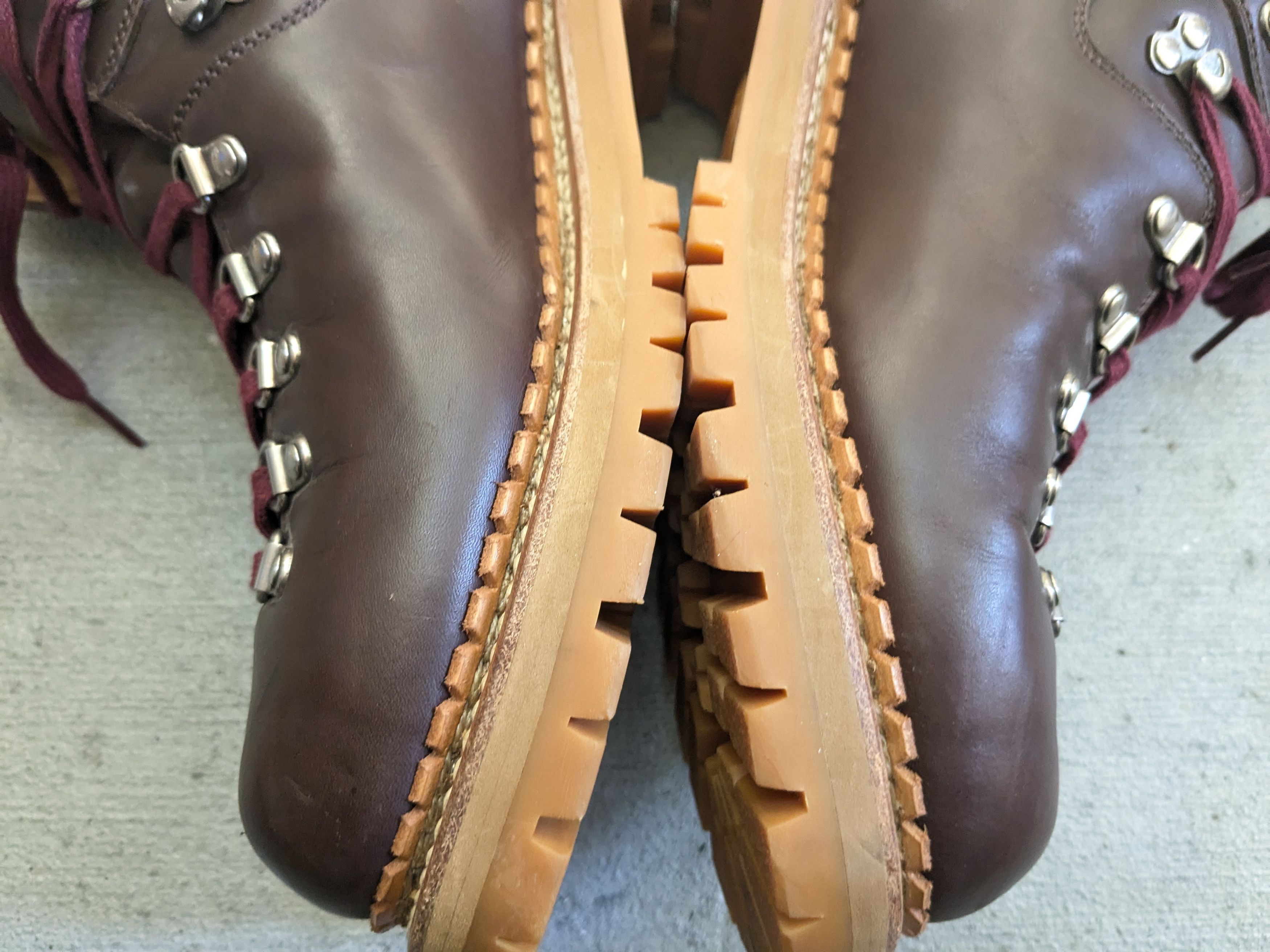 Gucci Gucci Boots Brown 10.5 Leather Rubber Lace Up Size US 10.5 / EU 43-44 - 15 Thumbnail