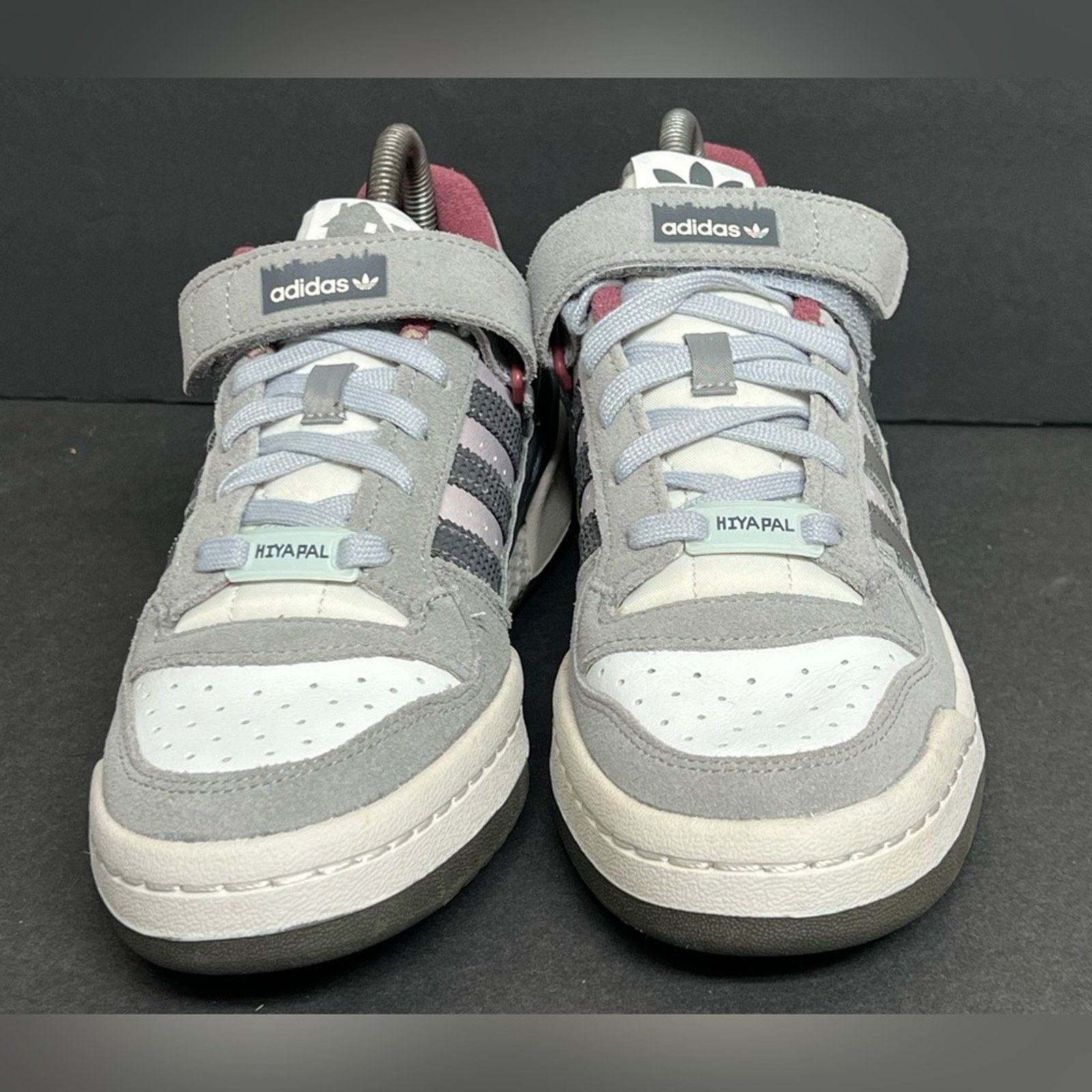 Adidas Adidas Men's Forum 84 Low Home Alone 2 “Pigeon Lady” ID4328 Size US 6.5 / EU 39-40 - 5 Thumbnail