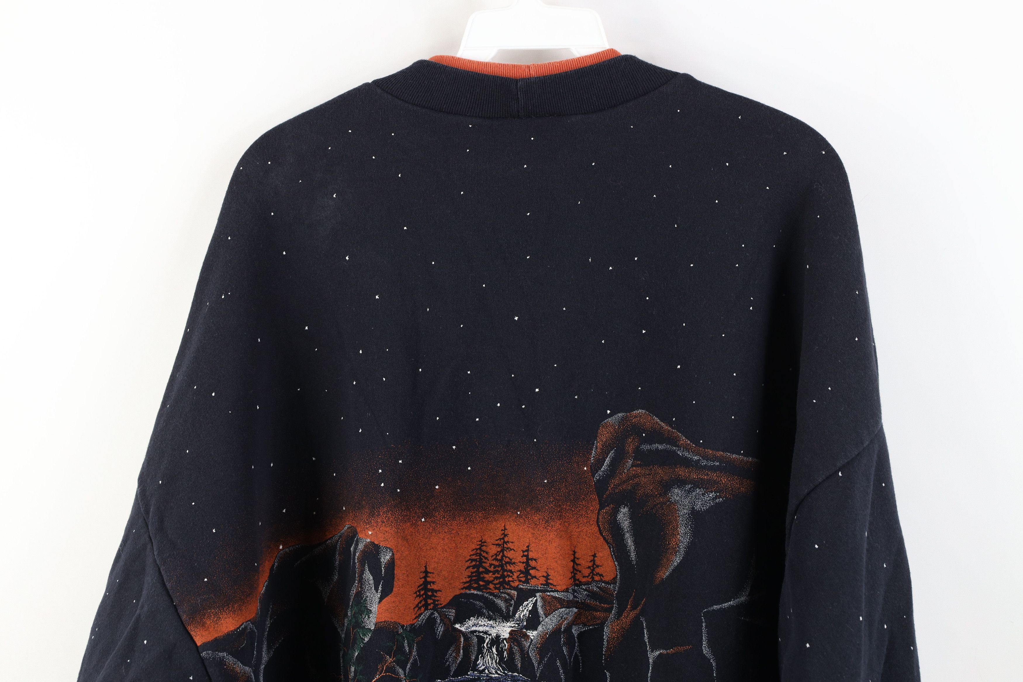 Vintage Vuntage 90s Streetwear Mountain Over Print Sweatshirt USA Size XXL / US 16-18 / IT 52-54 - 14 Thumbnail