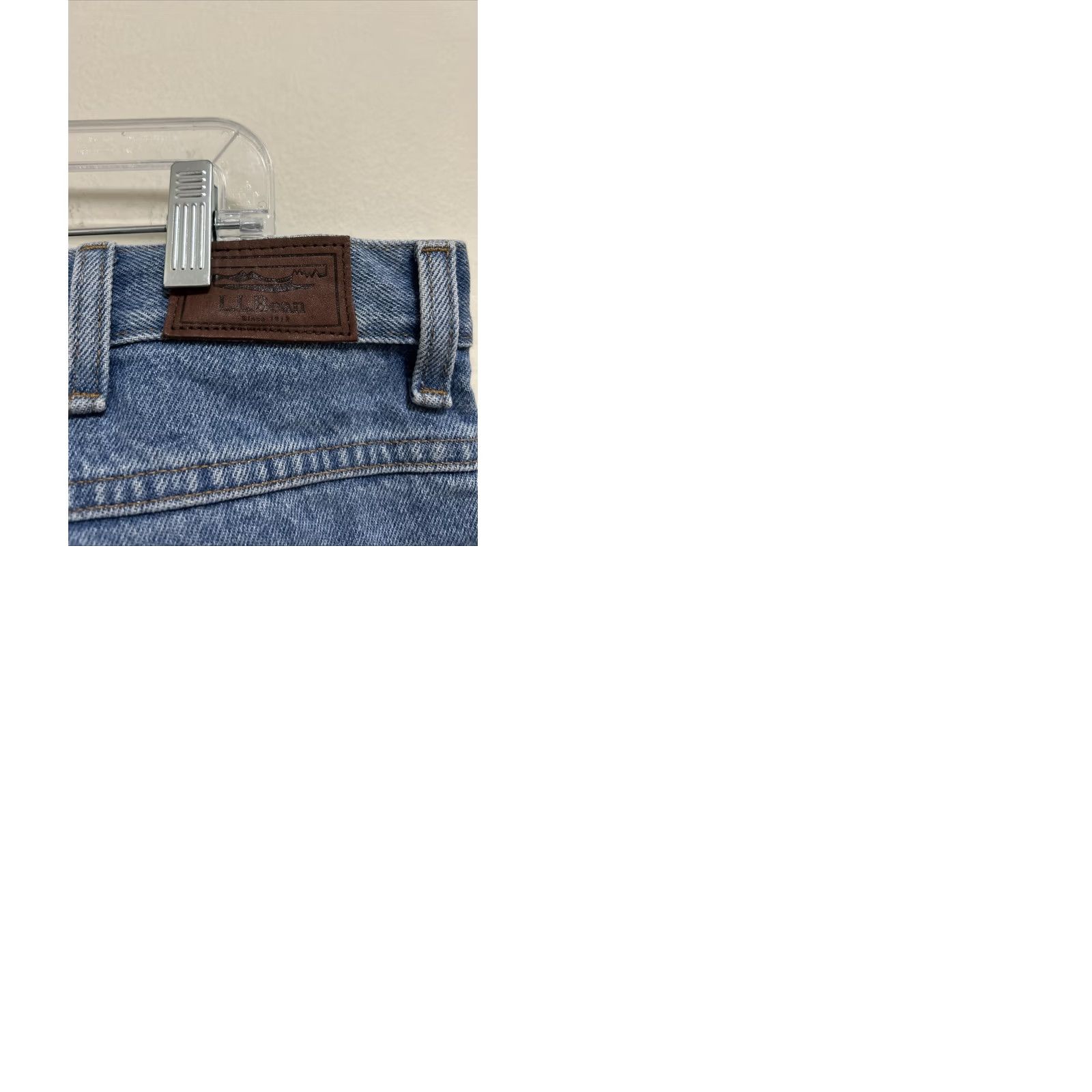 Vintage VINTAGE LL Bean Jeans 40x29 Light Wash Straight Leg 5-Pocket Mens Regular Blue Denim Size US 40 / EU 56 - 9 Thumbnail
