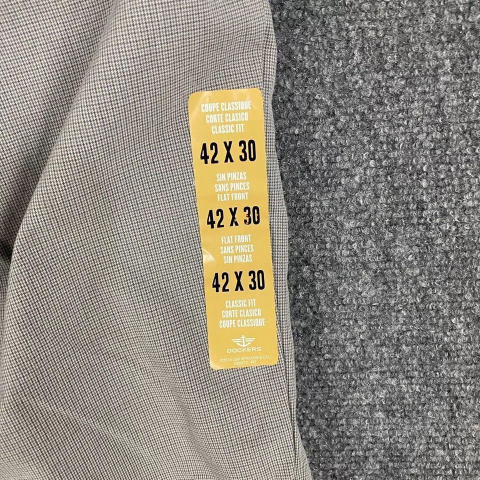 Dockers Dockers Pants Men's 42x30 Chino Gray Classic Fit Cotton Size US 42 / EU 58 - 5 Thumbnail