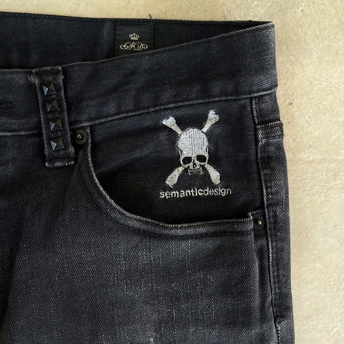 Semantic Design Gothic Punk Distressed skinny jeans