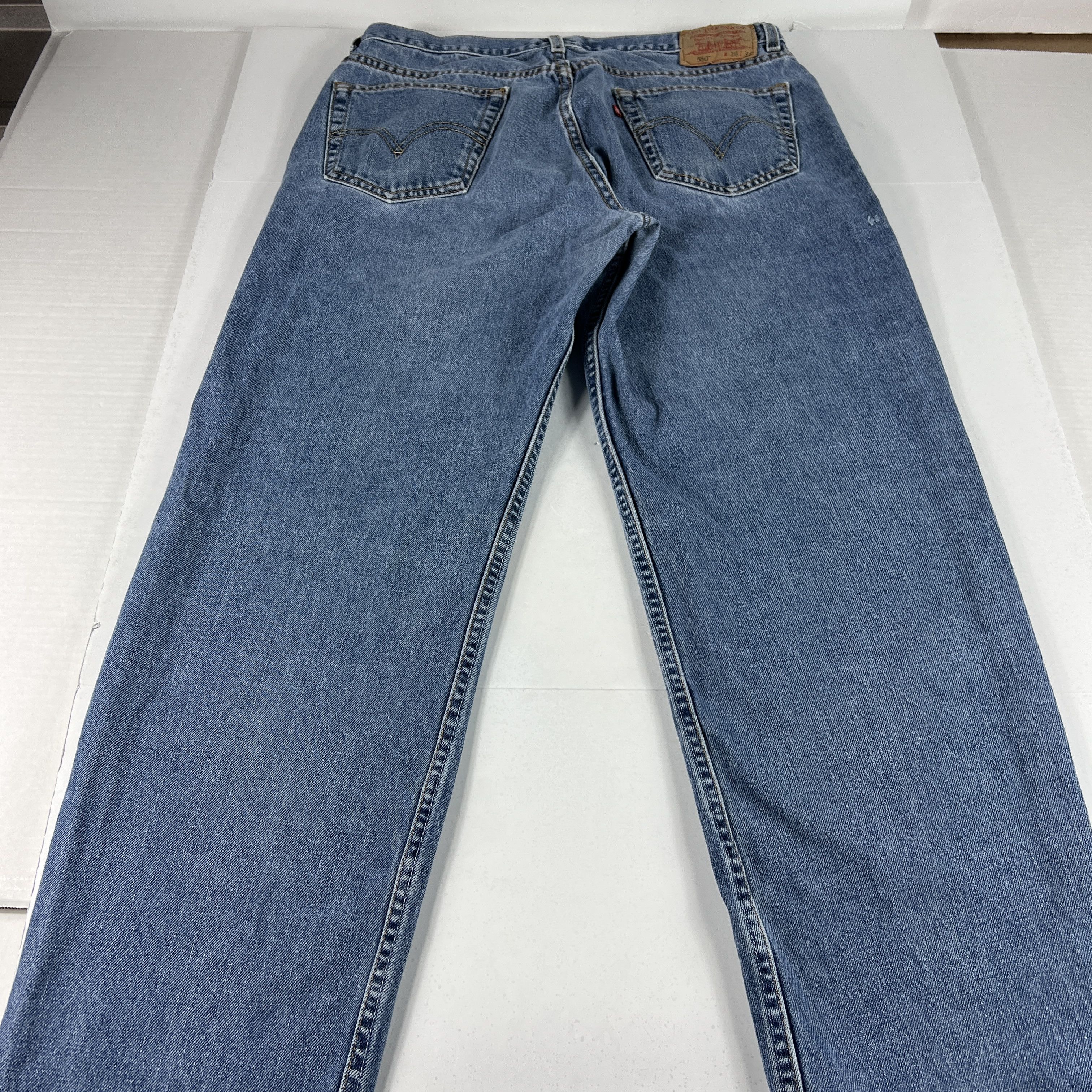 Levi's × Vintage Y2K Levi's Jeans 550 Relaxed Fit Blue Faded Cotton Denim Size US 35 - 12 Thumbnail