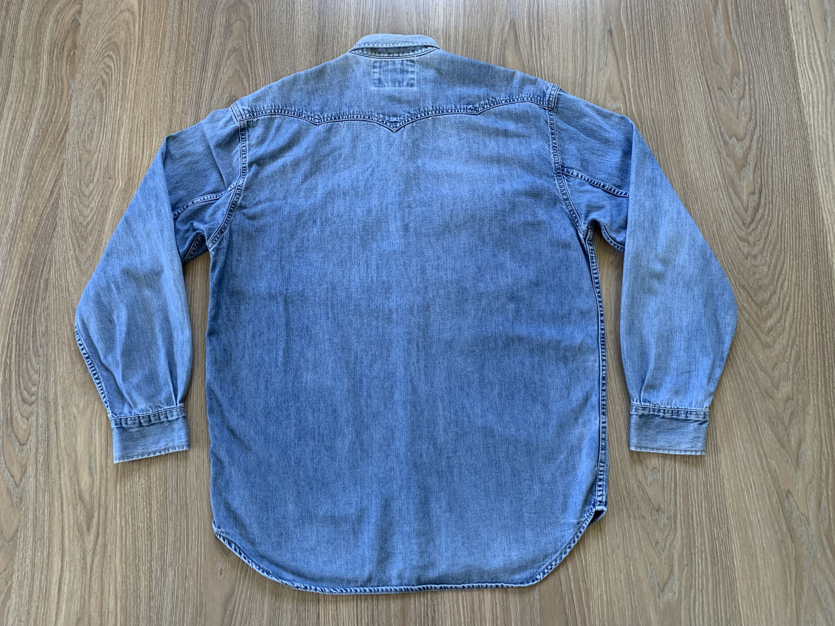 Levi's × Levi's Vintage Clothing × Vintage Levi's Vintage Denim Button Up Shirt Size US M / EU 48-50 / 2 - 3 Thumbnail