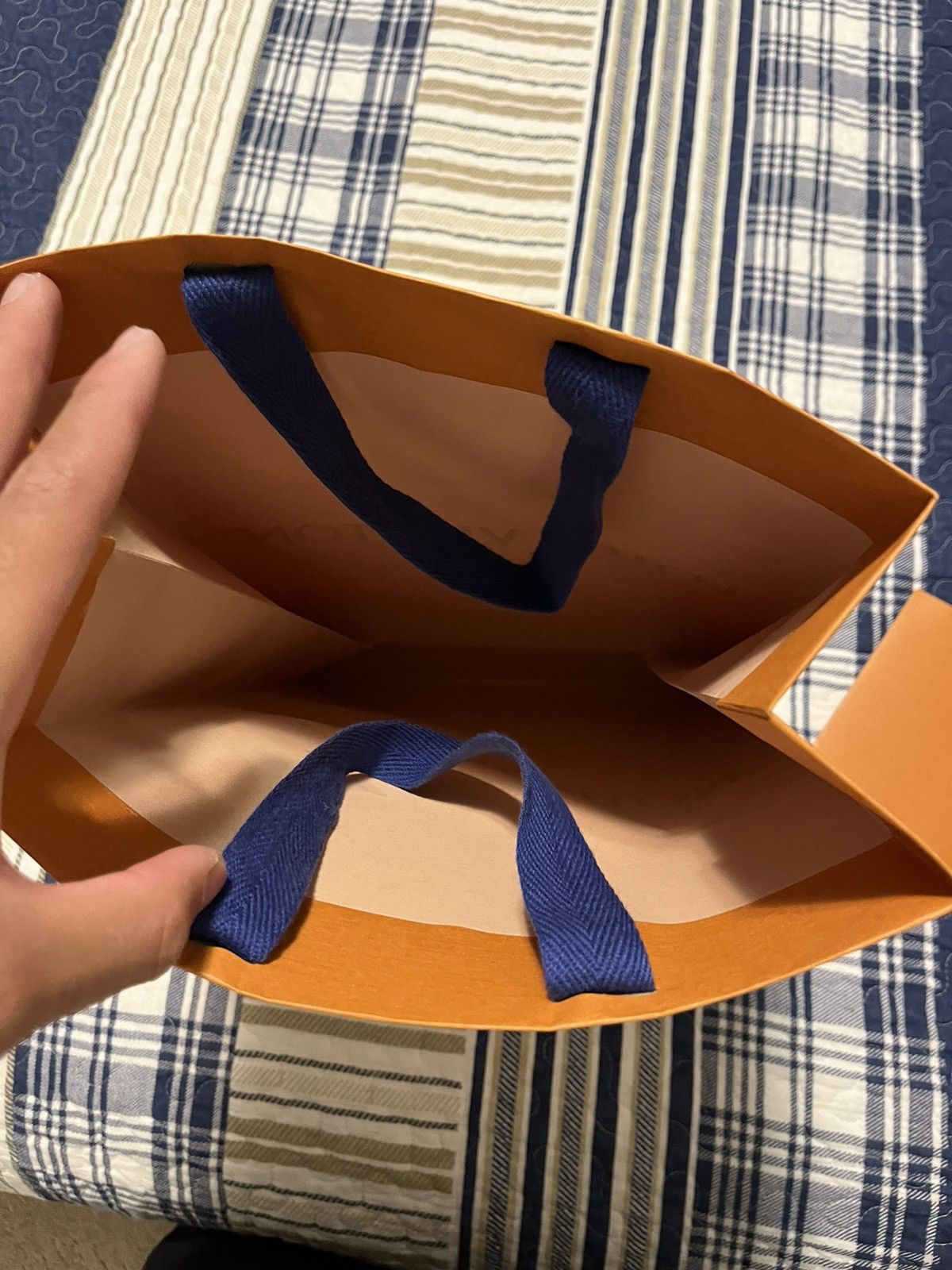 Louis Vuitton Louis Vuitton Shopper Bag, Authentic, Gently Used Size ONE SIZE - 4 Thumbnail