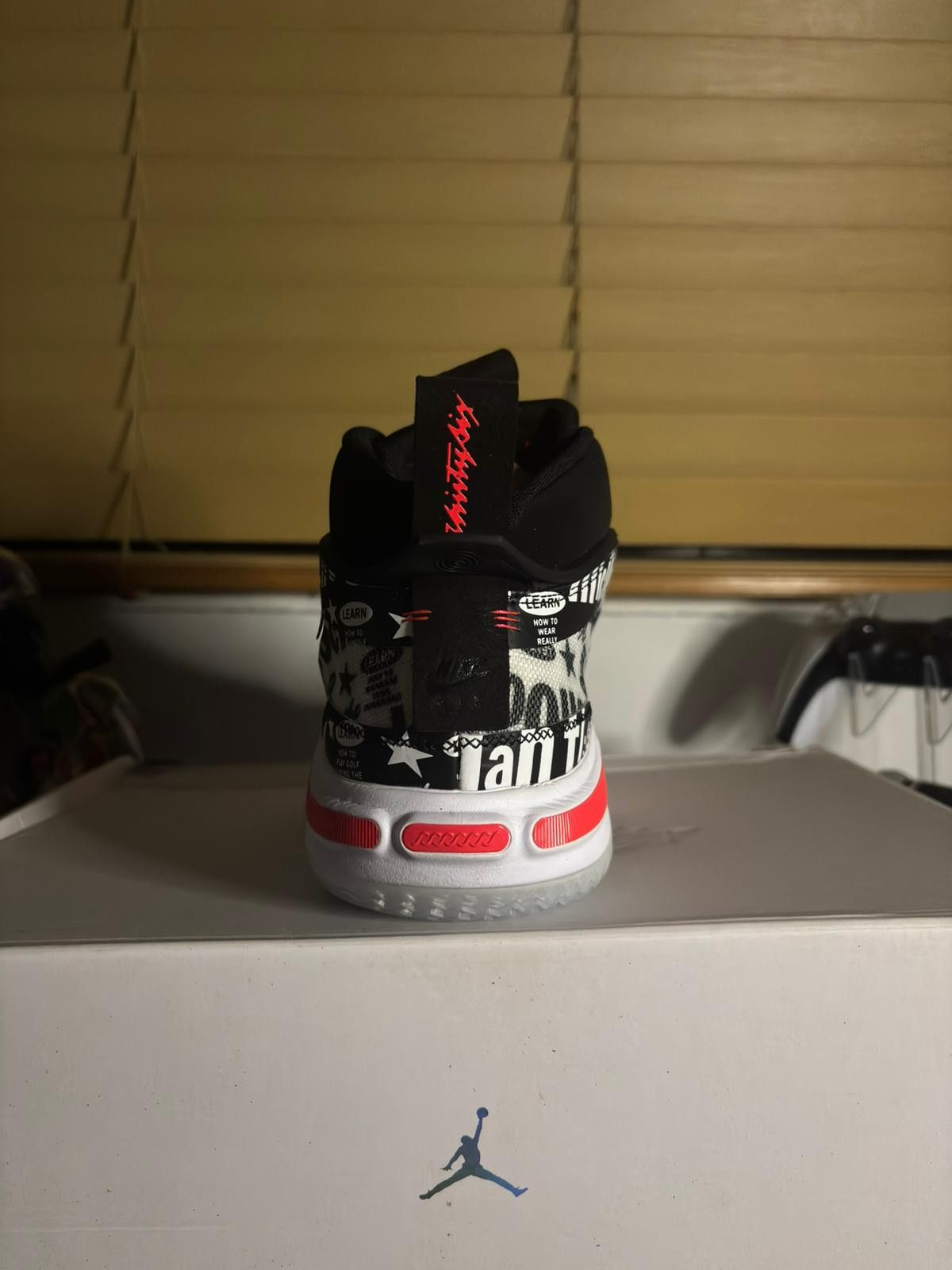 Jordan Brand Nike Air Jordan 36 'Flight School' Size US 10.5 / EU 43-44 - 3 Thumbnail