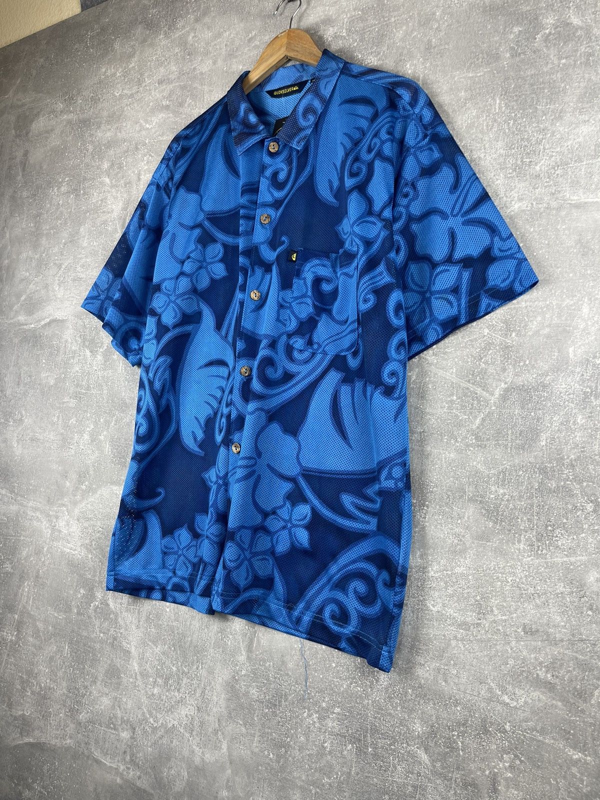 Quiksilver Vintage Quiksilver Mesh Floral Aloha Surf Y2K Hawaii Shirt Size US XL / EU 56 / 4 - 2 Thumbnail