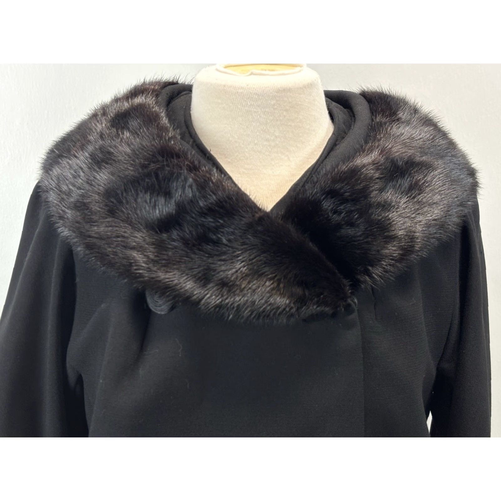 Doublet VINTAGE Meyer & Sons Wool Mink Jacket Coat Women's Double Breasted JackieO Mod Sz 12 Black Wool Mink Overcoat Ladies 12 Mens none Size XL / US 12-14 / IT 48-50 - 5 Thumbnail