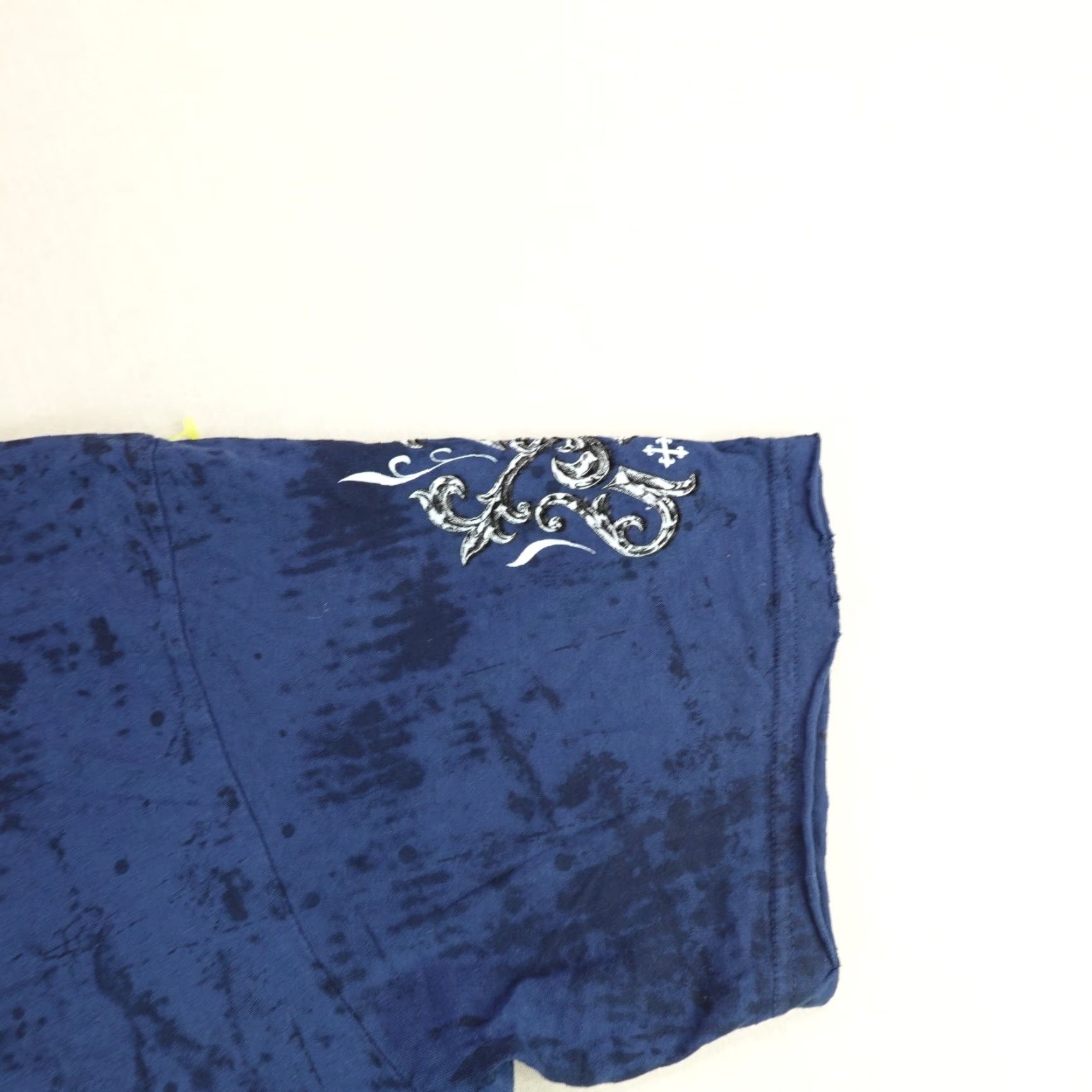 Affliction VINTAGE Affliction Shirt 2XL XXL Blue Tie Dye Graphic Print Live Past MMA Martial Arts Y2K Mens Size US XXL / EU 58 / 5 - 5 Thumbnail