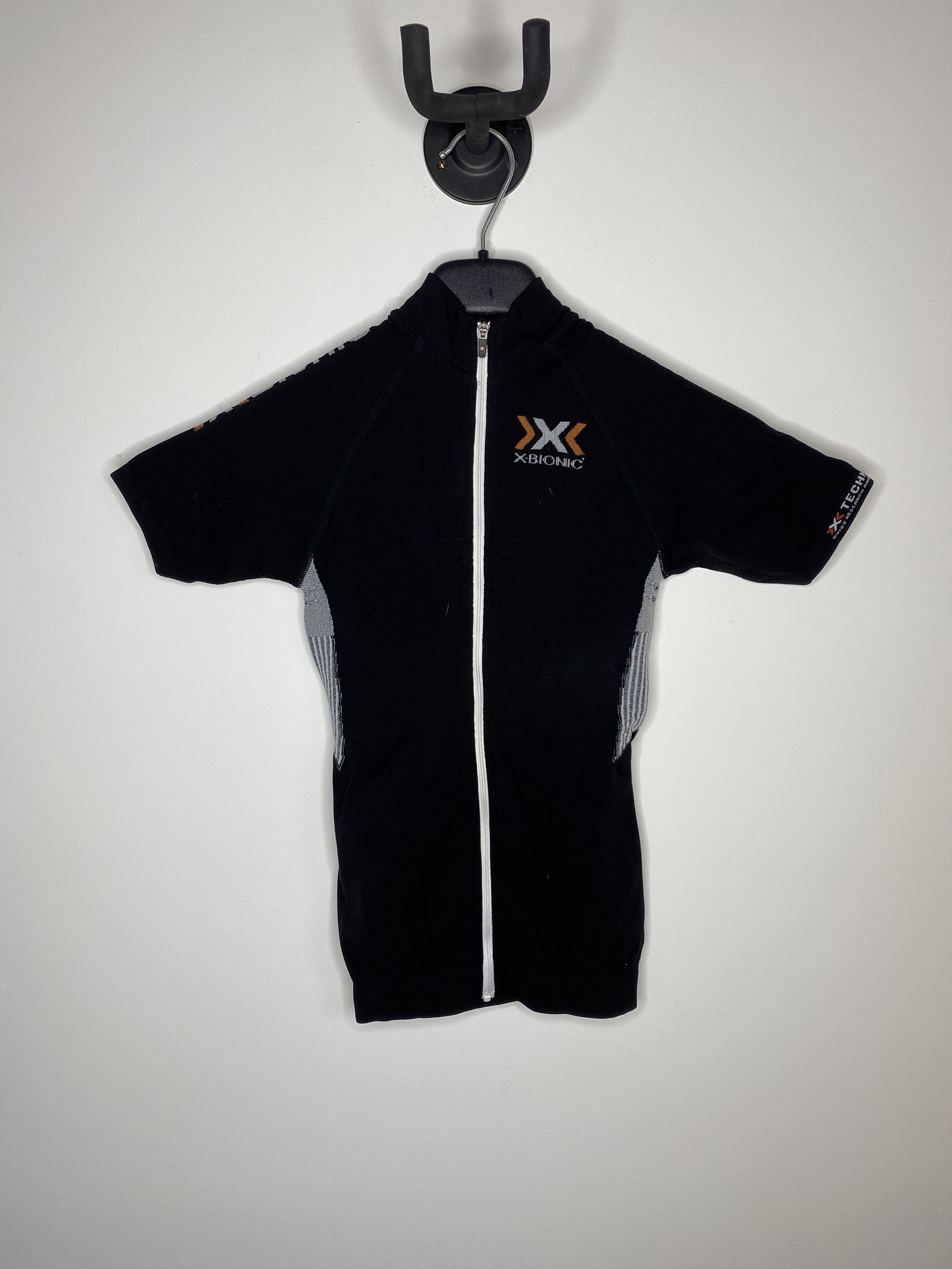 LIV Outdoor X-BIONIC CYCLING TRICK WOMEN JERSEY SHIRT Size S / US 4 / IT 40 - 1 Thumbnail
