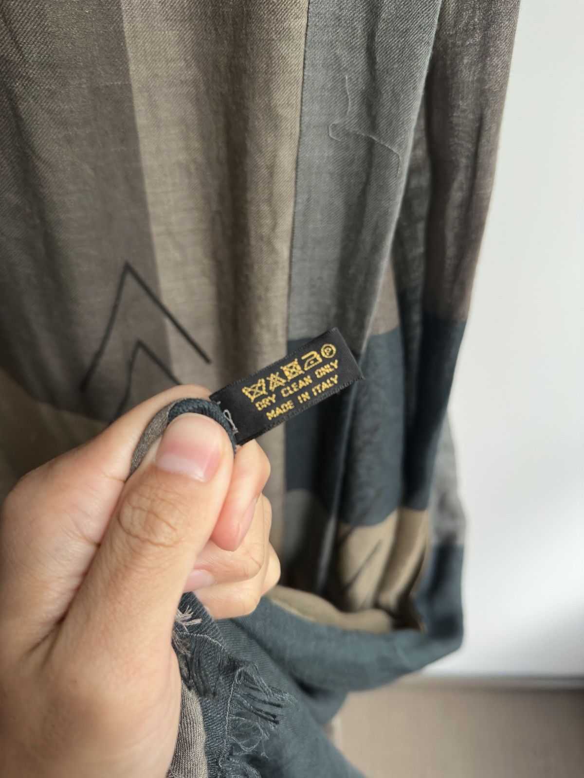Christian Kimber Christian Kimber Scarf Size ONE SIZE - 3 Thumbnail