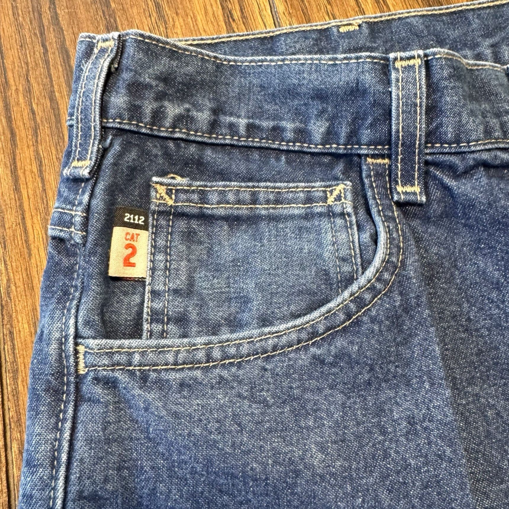 Carhartt VINTAGE Carhartt Jeans Mens 44x32 Flame-Resistant FR Work Denim 5-Pocket Relaxed Straight Blue 1990s Mens Size US 44 / EU 60 - 5 Thumbnail