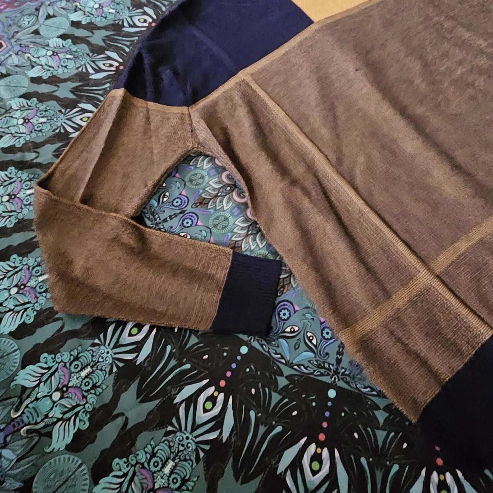 Designer Men's Brown and Navy Sweater Size US L / EU 52-54 / 3 - 3 Thumbnail
